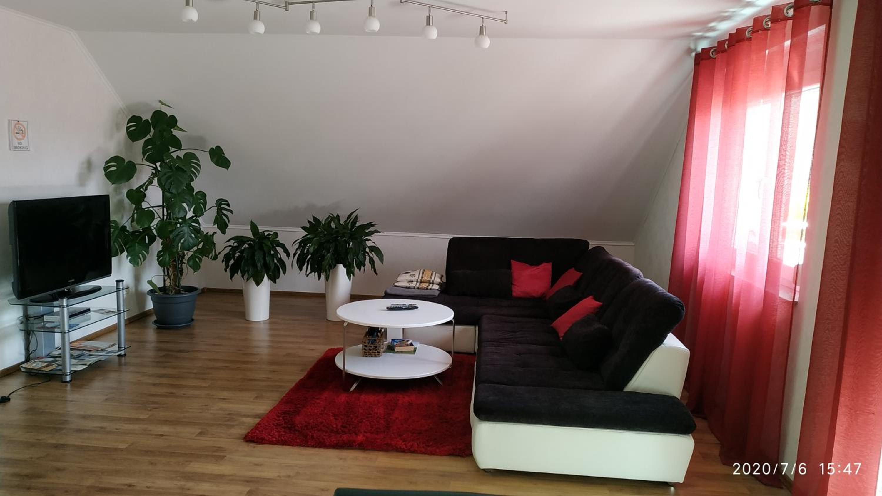 Three-Bedroom Apartment photo 2