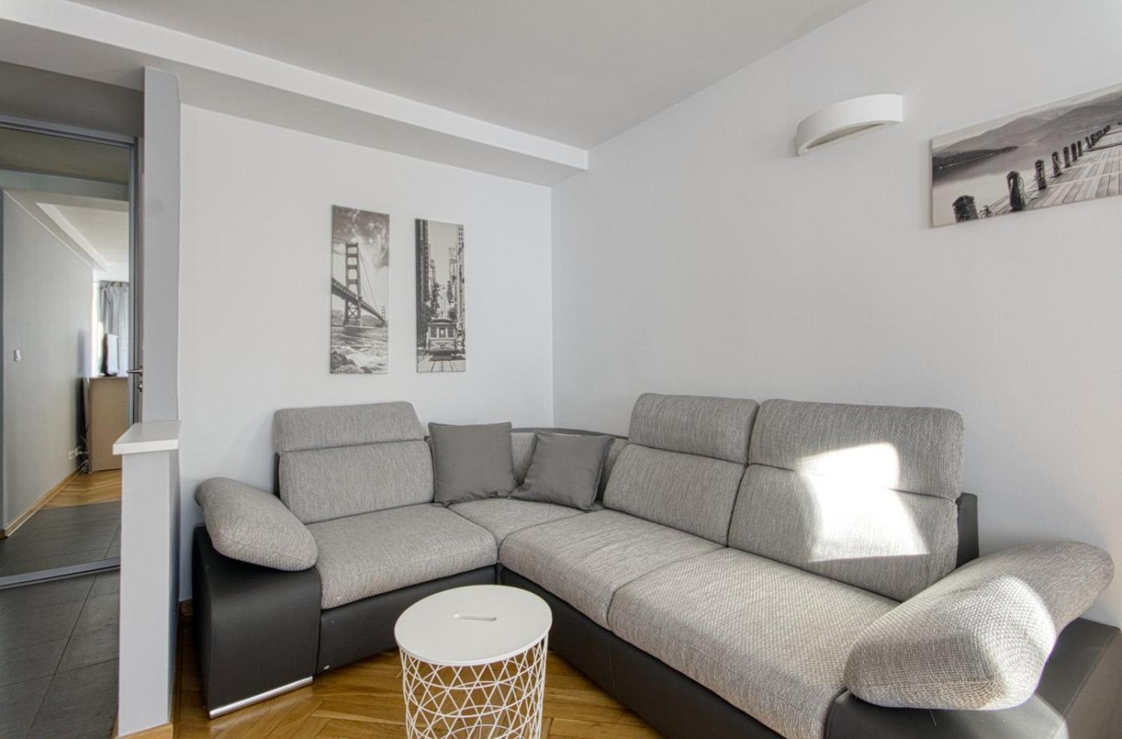 Studio Apartment - Photo 10