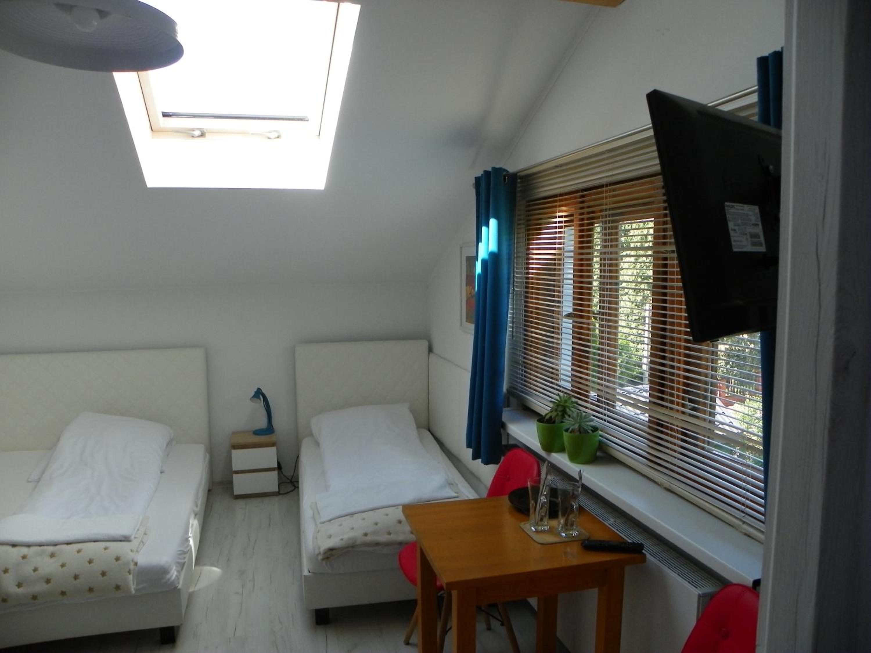 Double Room - Attic - Photo 2