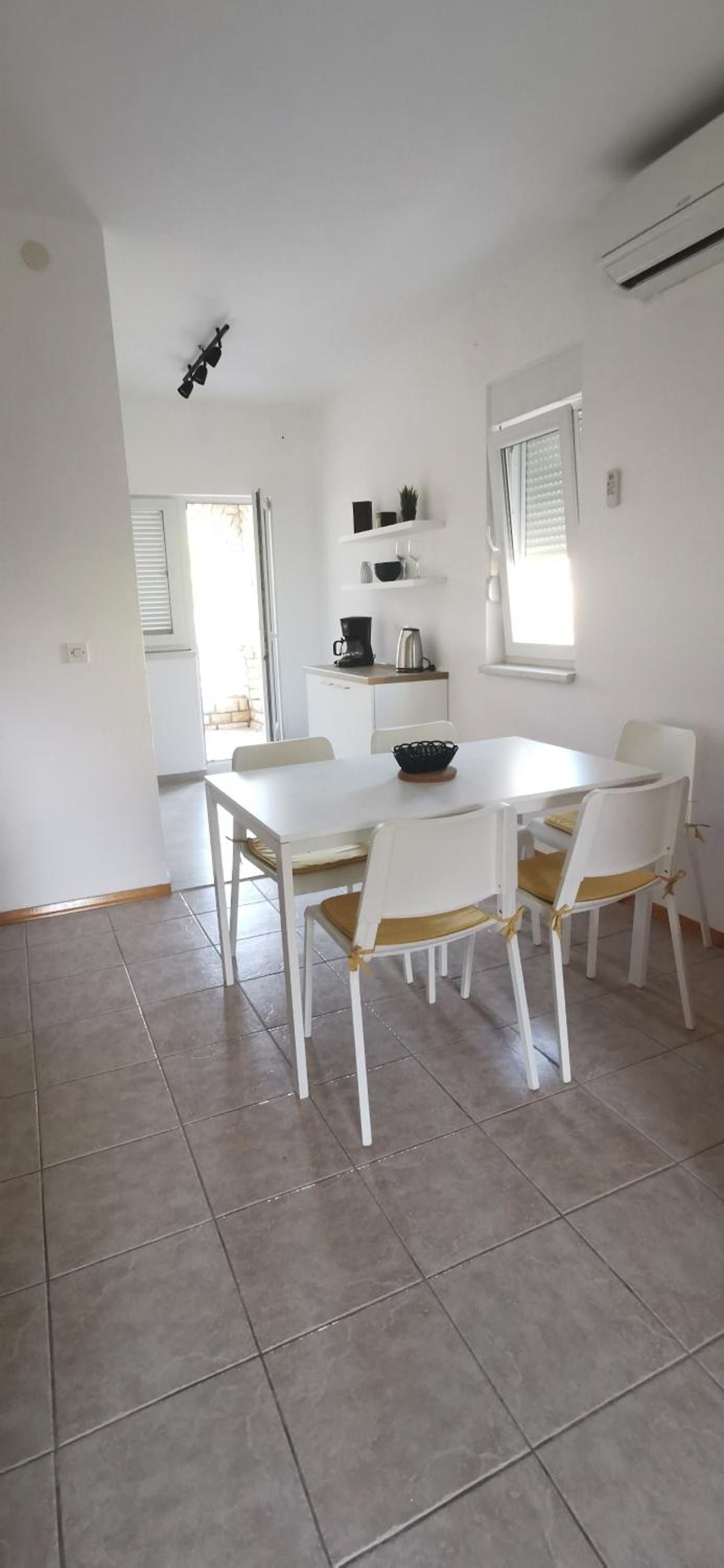 Apartment with Sea View