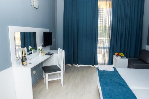 Double or Twin Room with Balcony