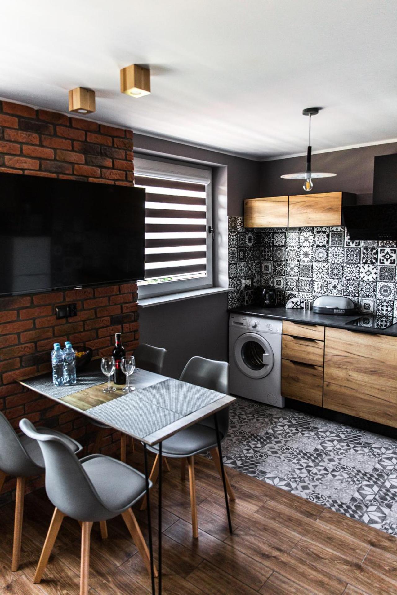 Apartment with Sauna - Photo 12