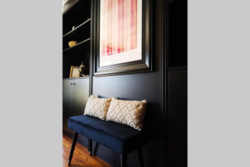 One-Bedroom Apartment - Photo 11