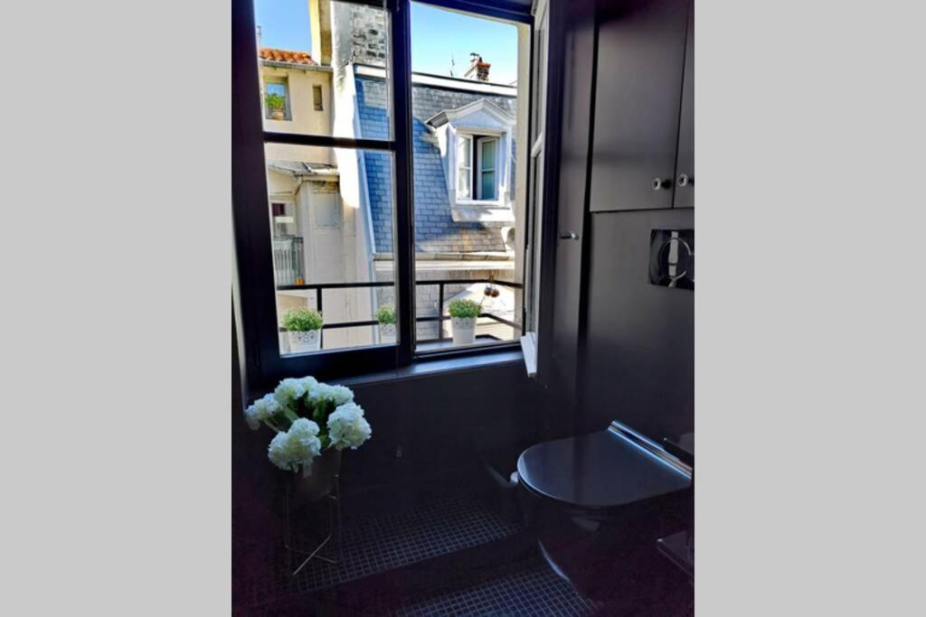 One-Bedroom Apartment - Photo 12