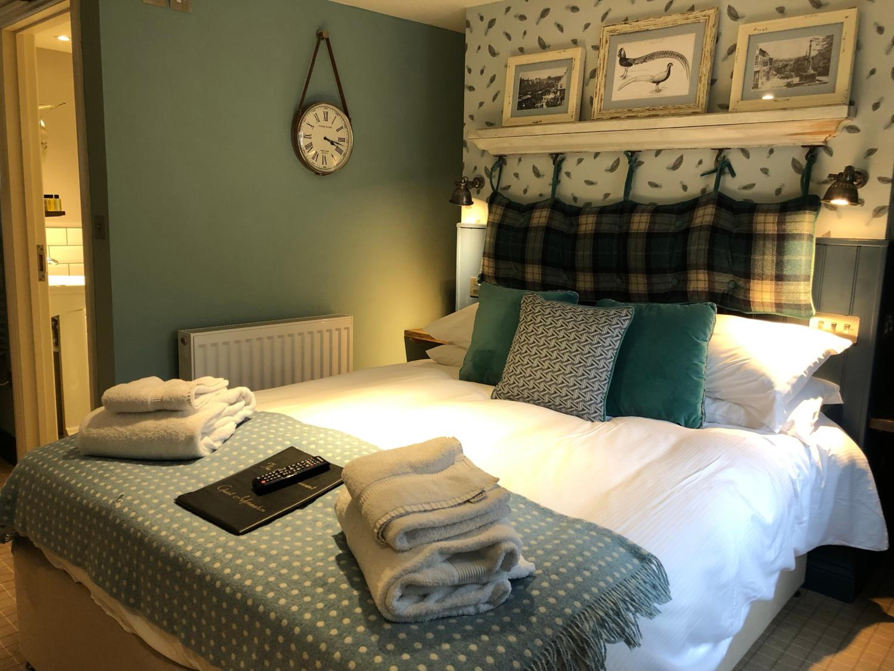 Superior Double Room with Bath photo 1