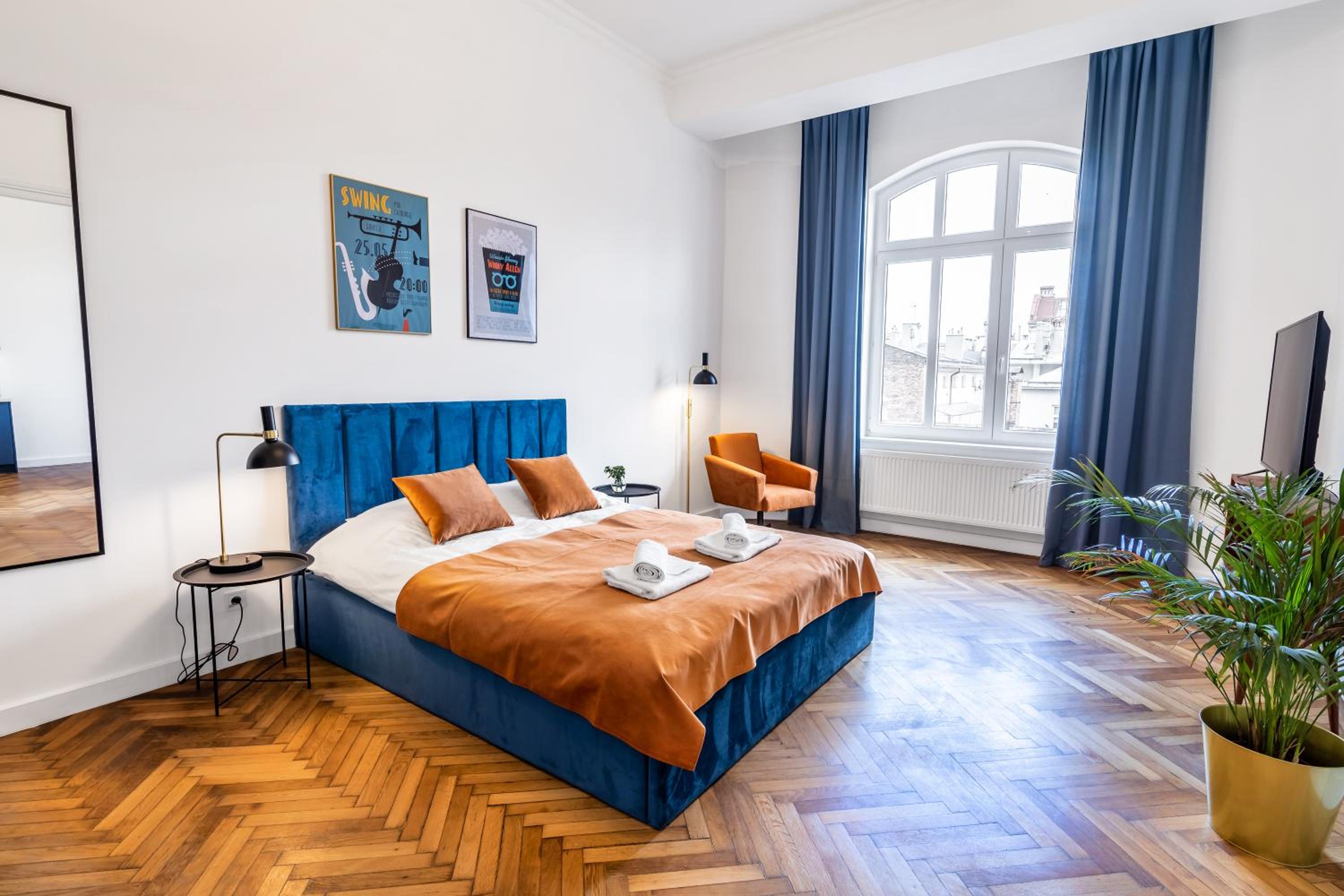 Deluxe Suite