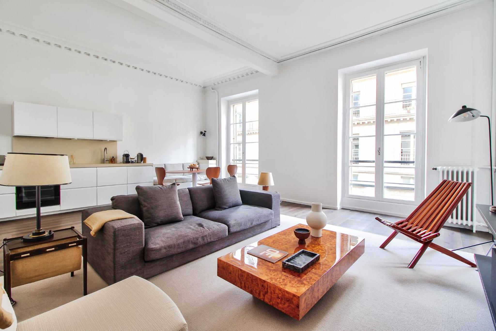 Apartment photo 1
