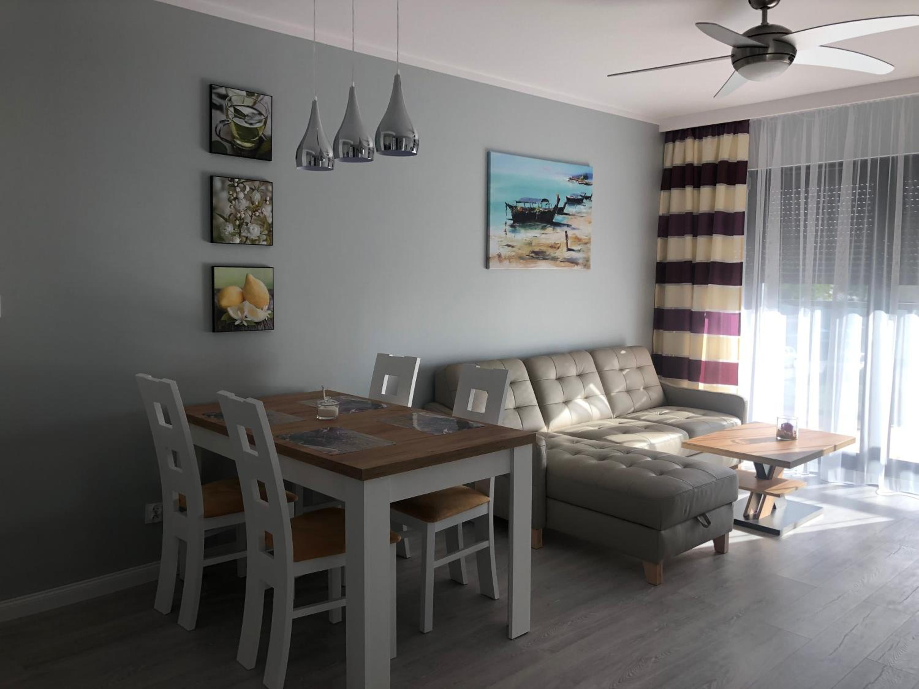Apartment with Sea View photo 2
