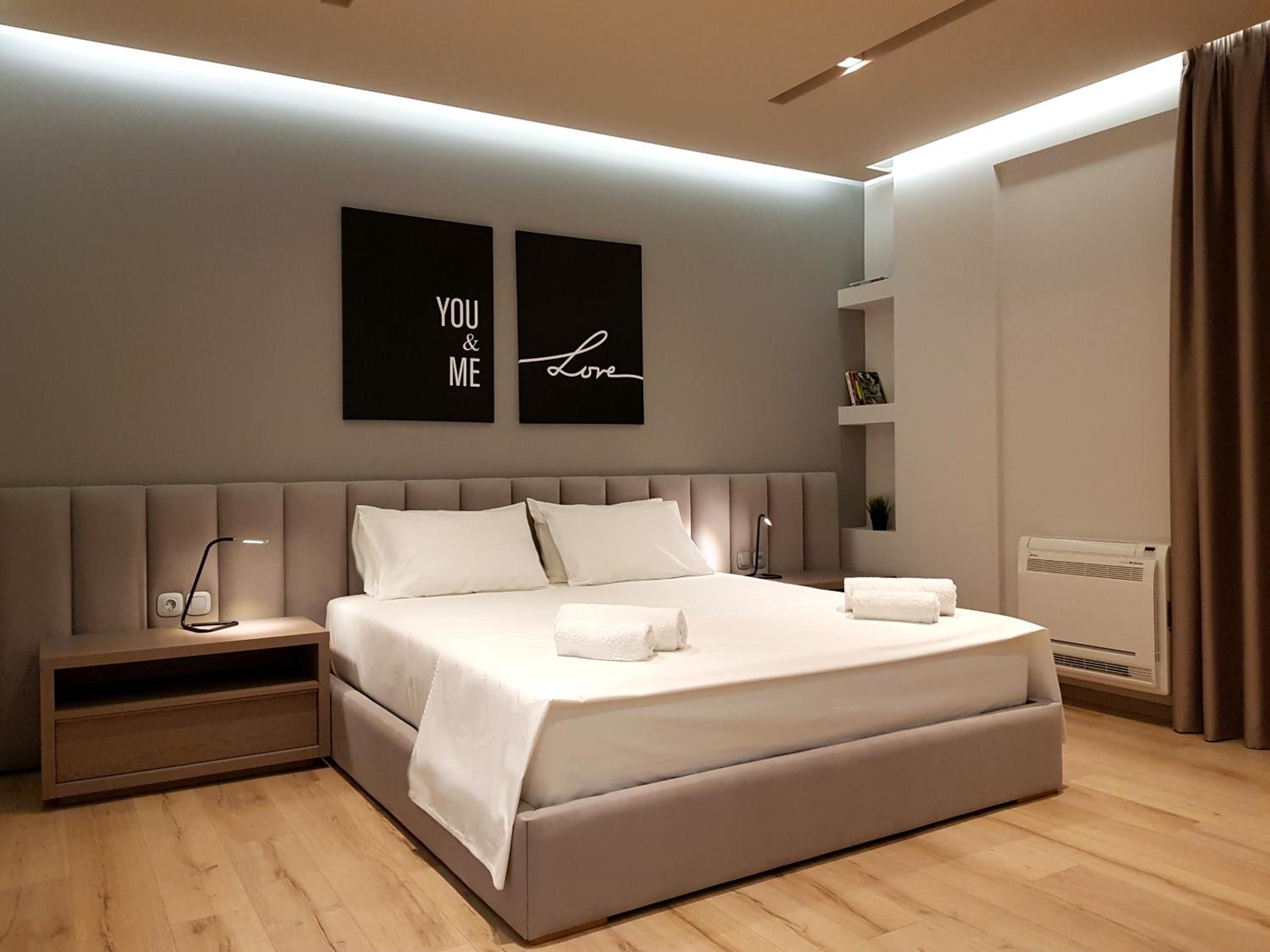Superior King Suite