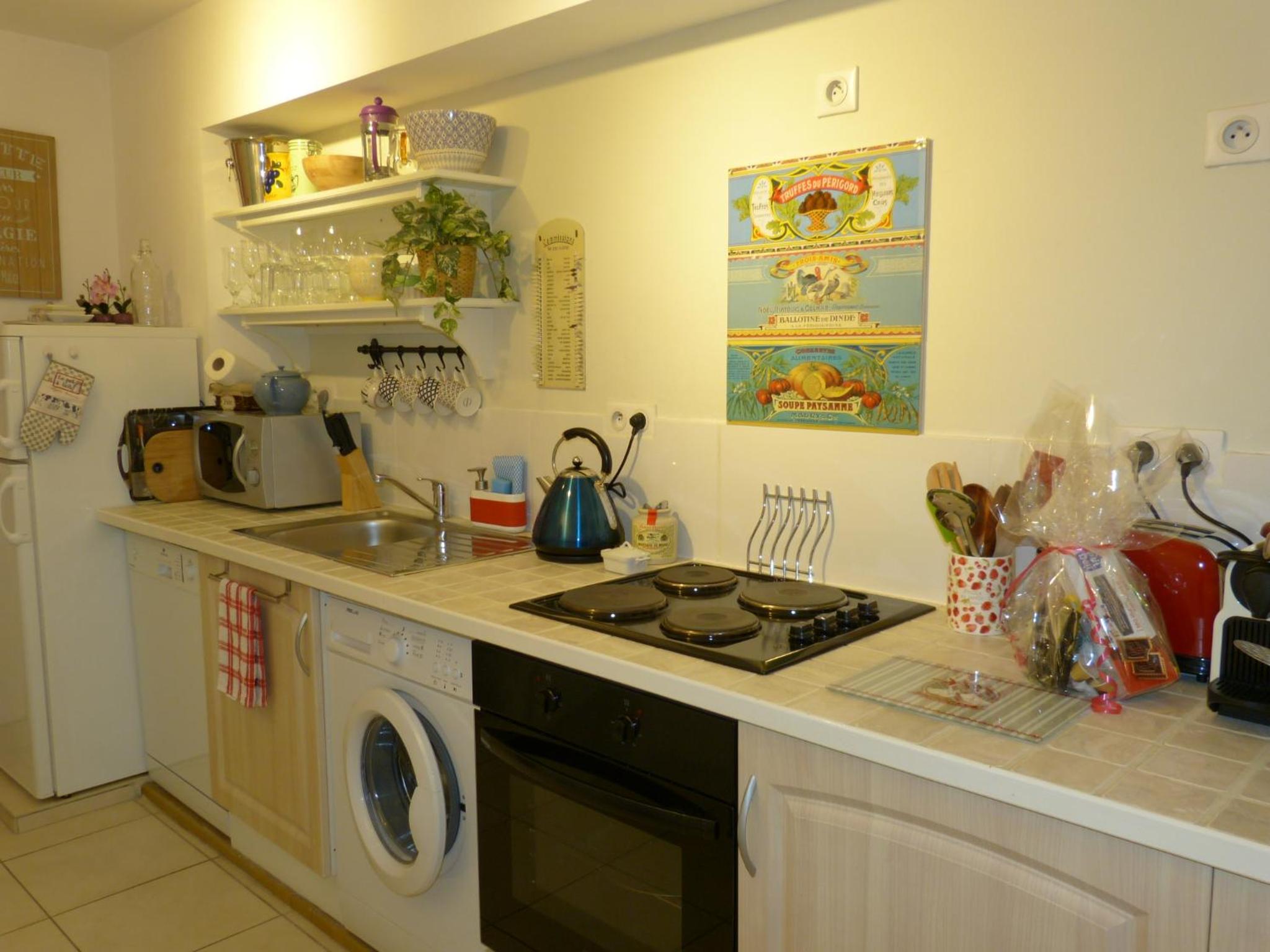 Apartment with Terrace photo 3