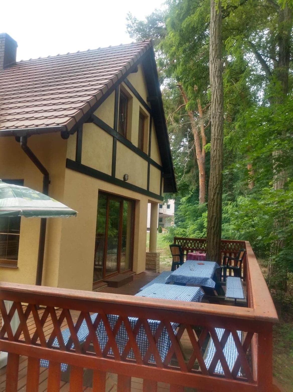 Three-Bedroom House photo 2