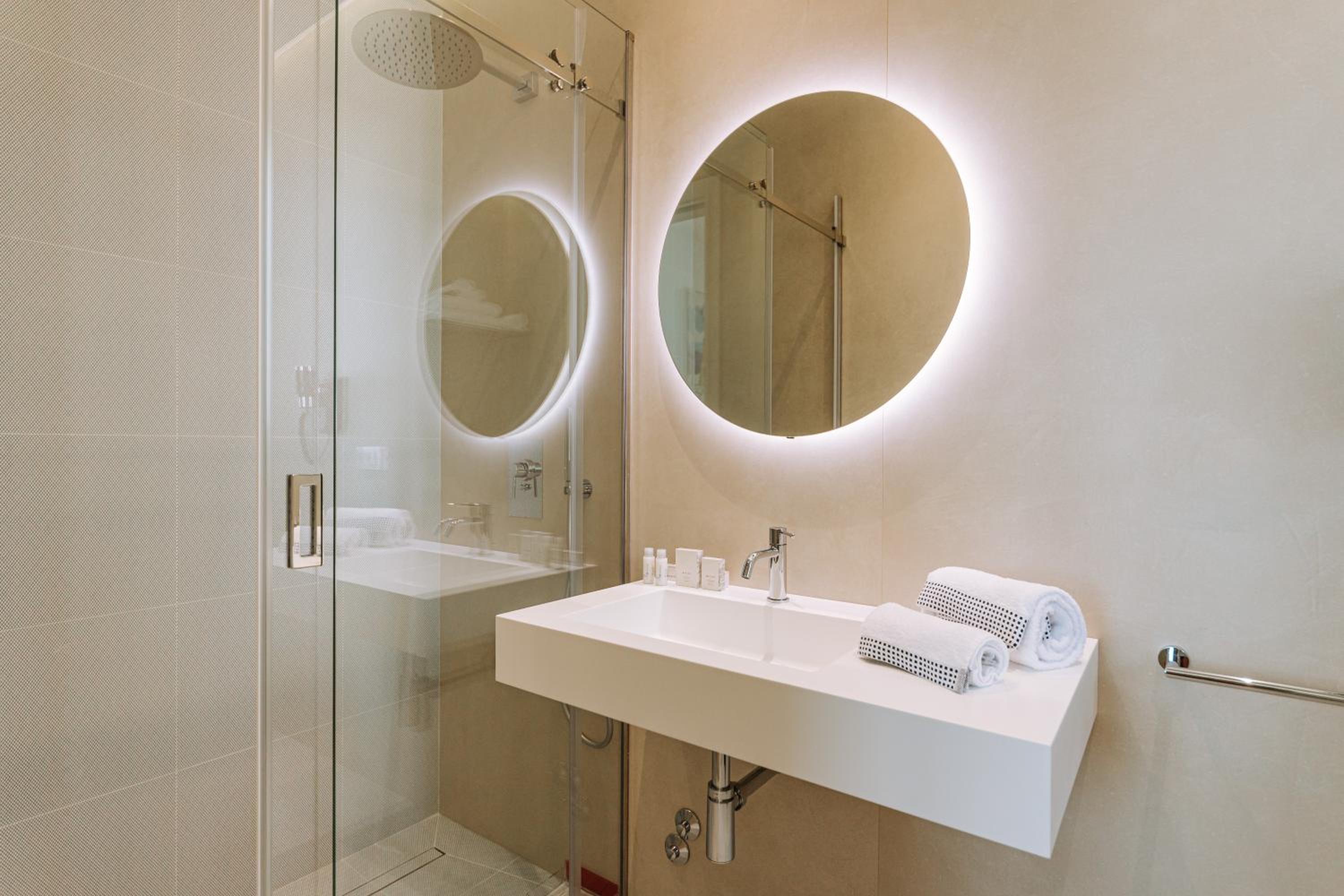 Superior Double or Twin Room with Sea View photo 2