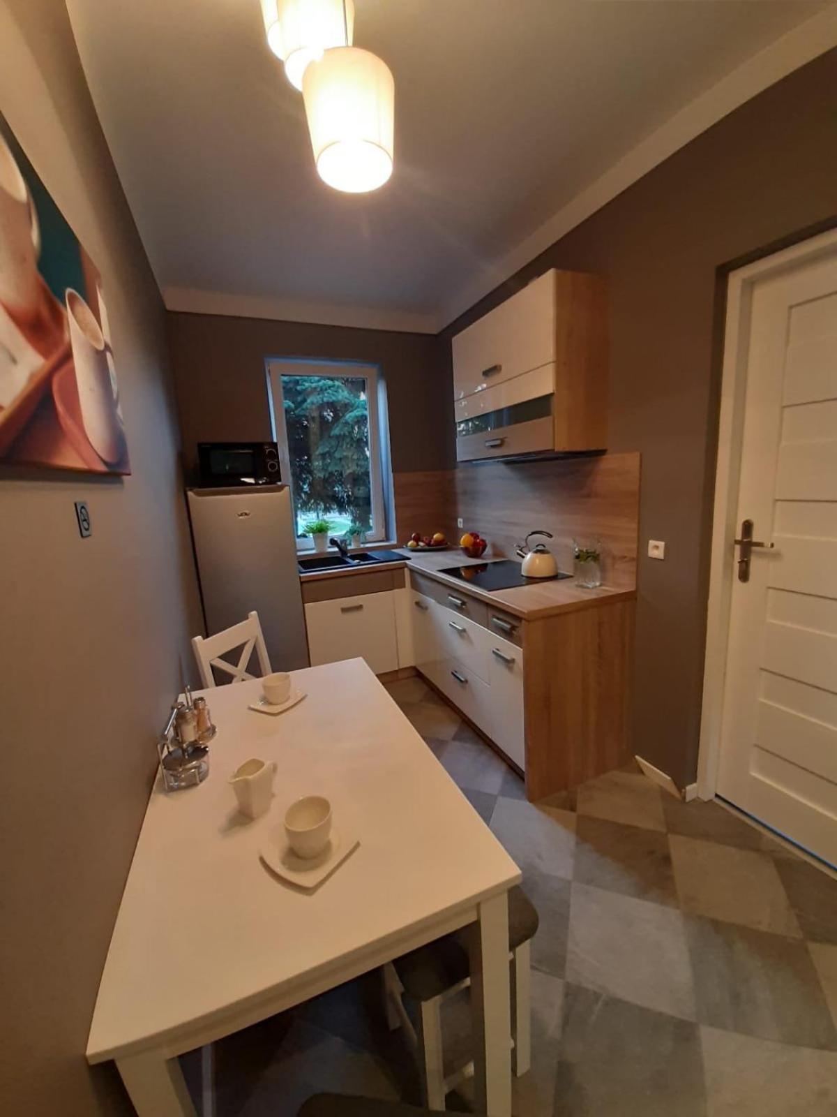 Basic Triple Room photo 3