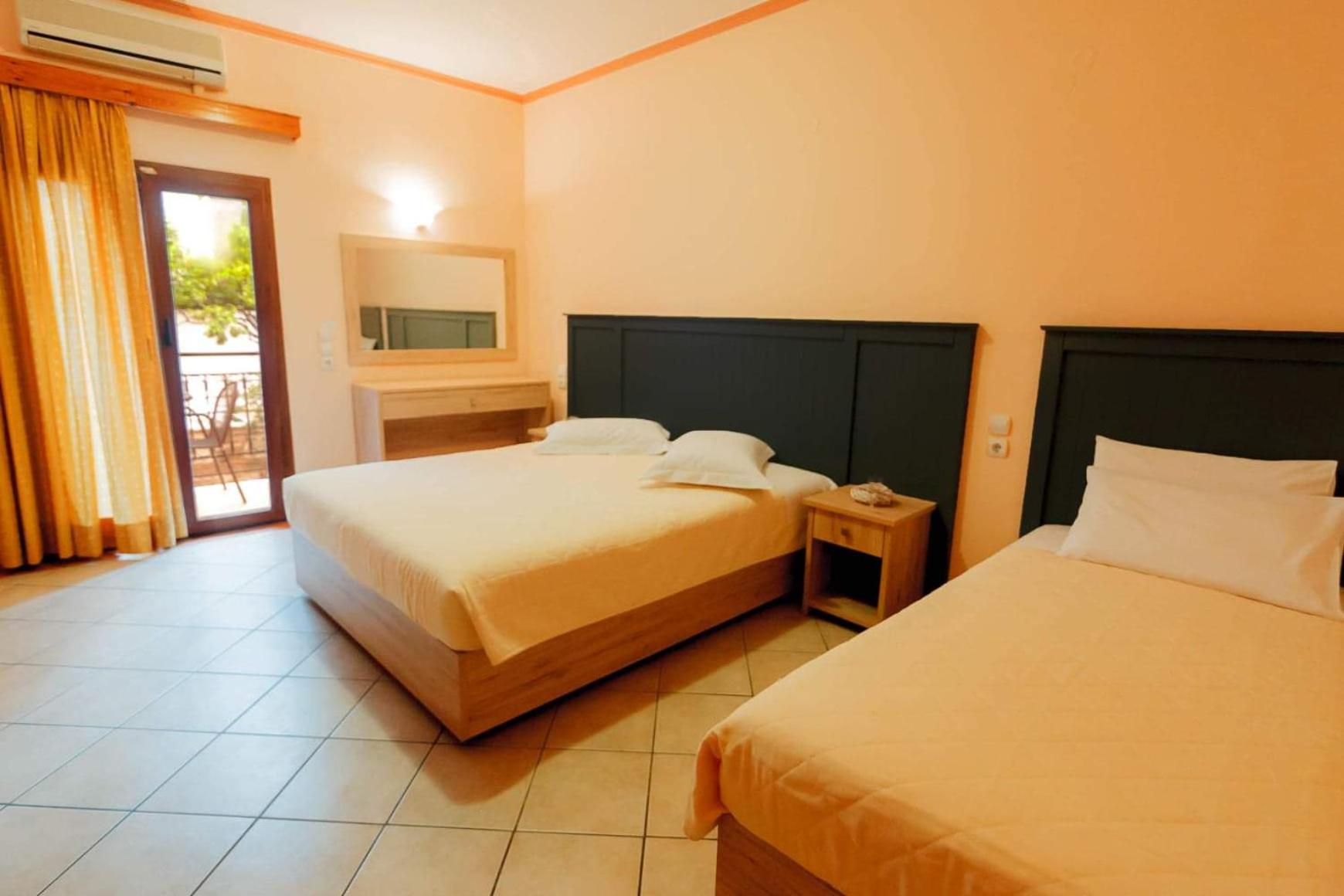 Standard Triple Room photo 1
