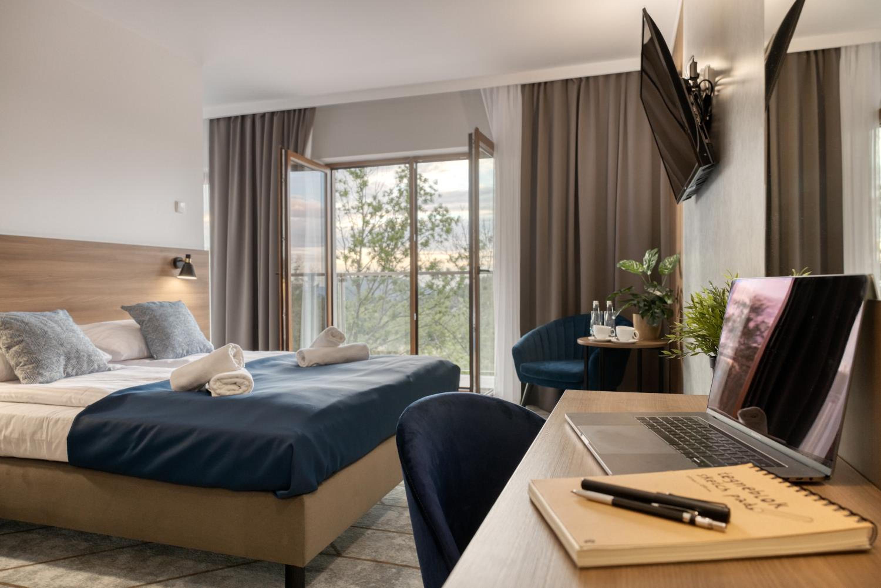 Deluxe Double Room photo 2