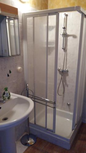 Studio Apartment photo 1