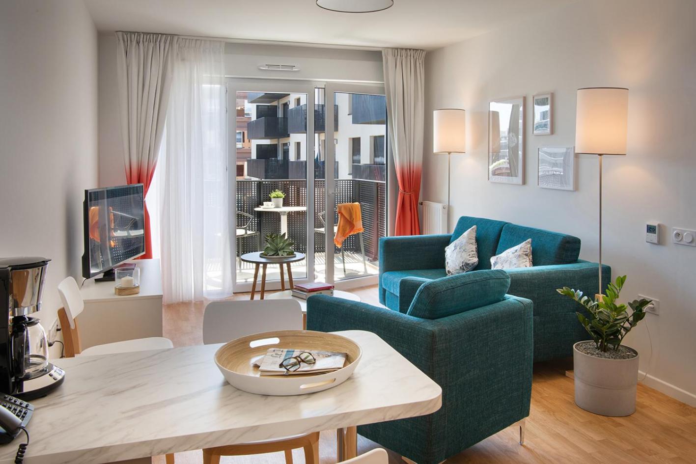 Two-Bedroom Apartment - Photo 4