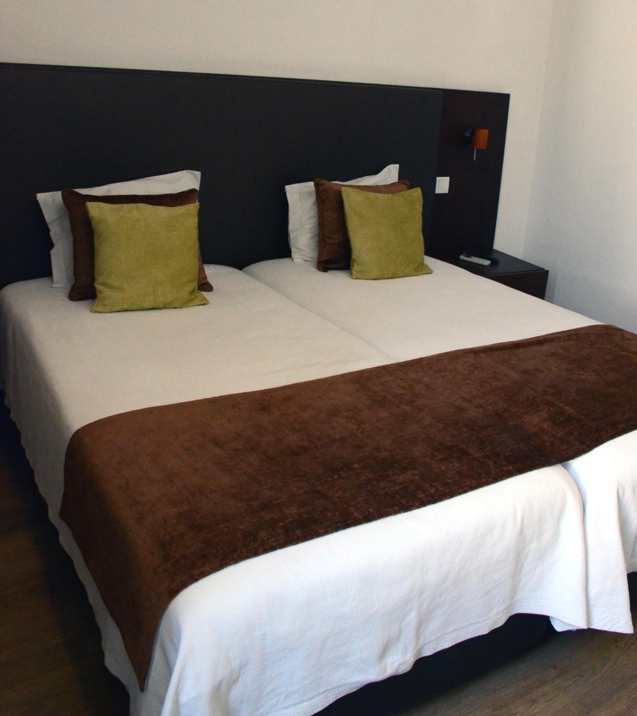 Double or Twin Room - Photo 5