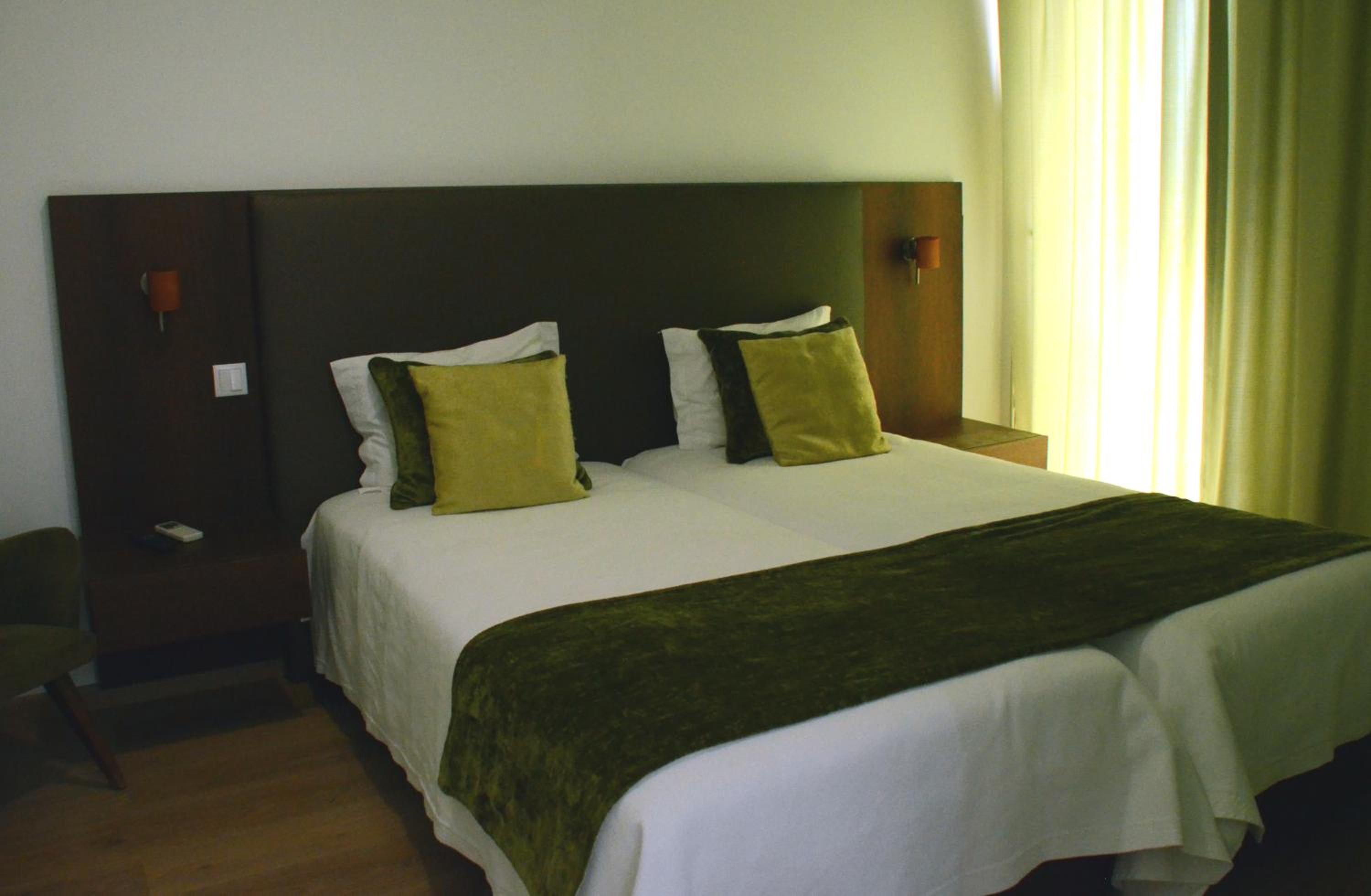 Double or Twin Room - Photo 2