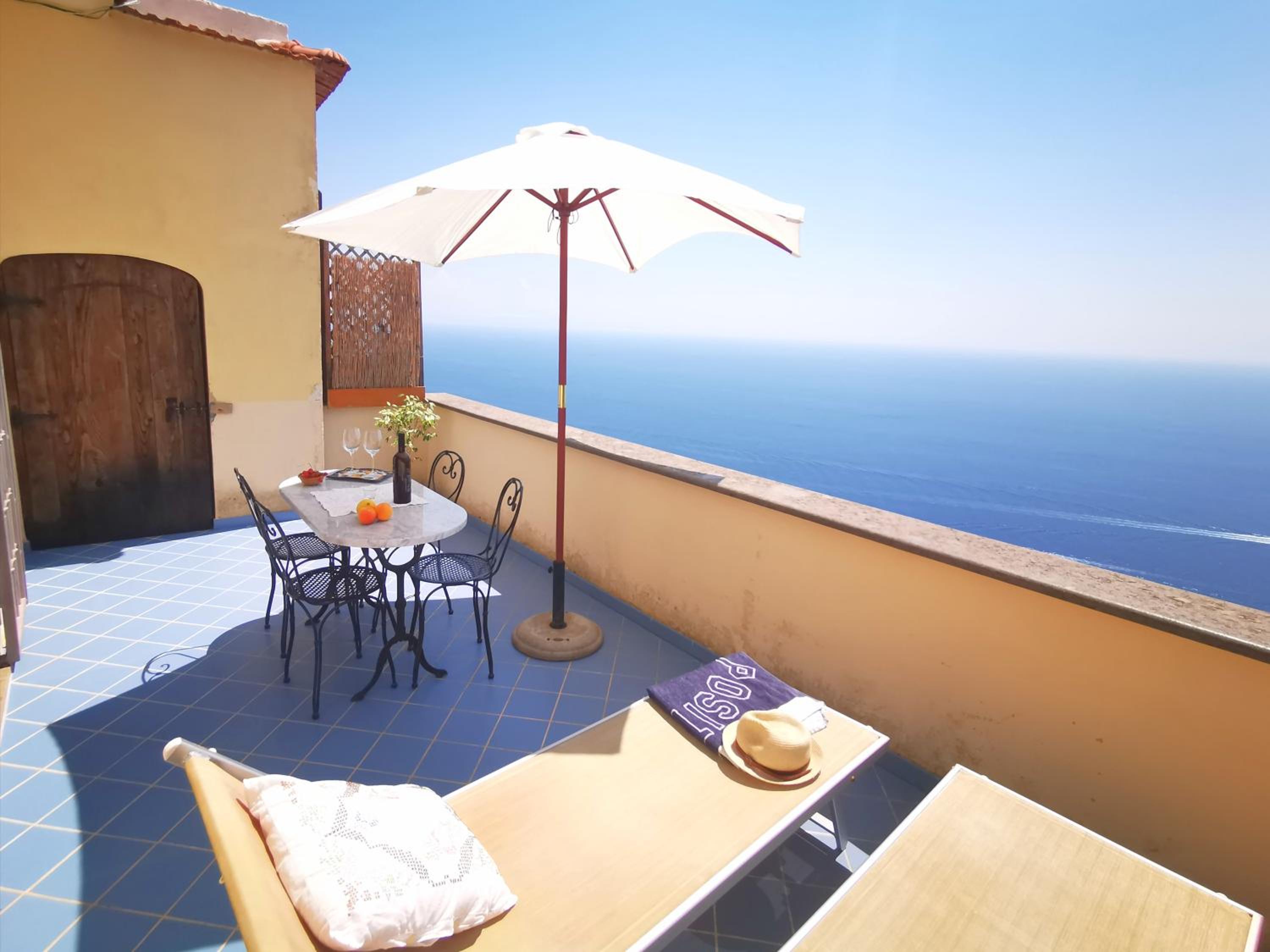 Apartment with Sea View