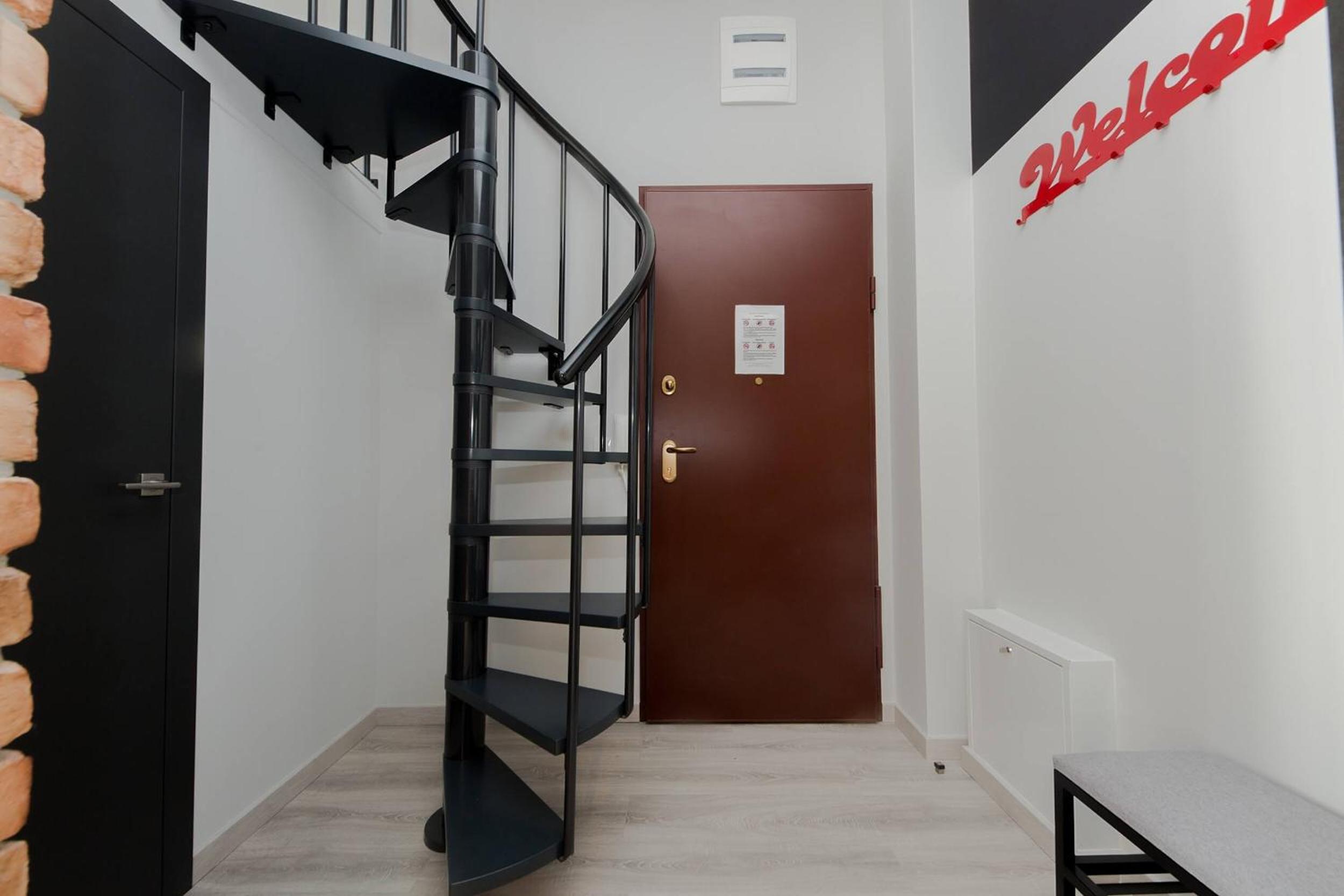 Two-Bedroom Apartment - Photo 9