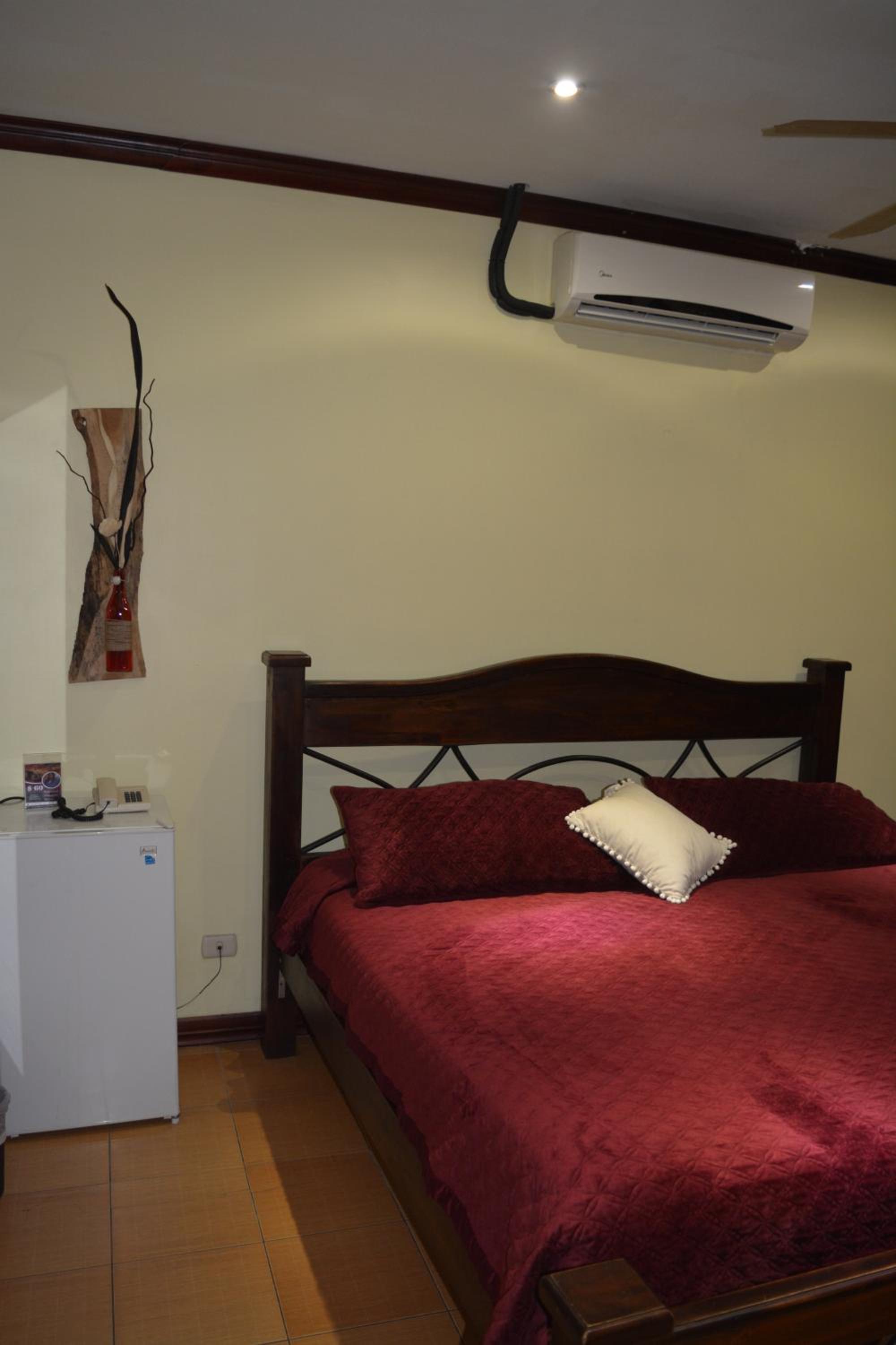Queen Room