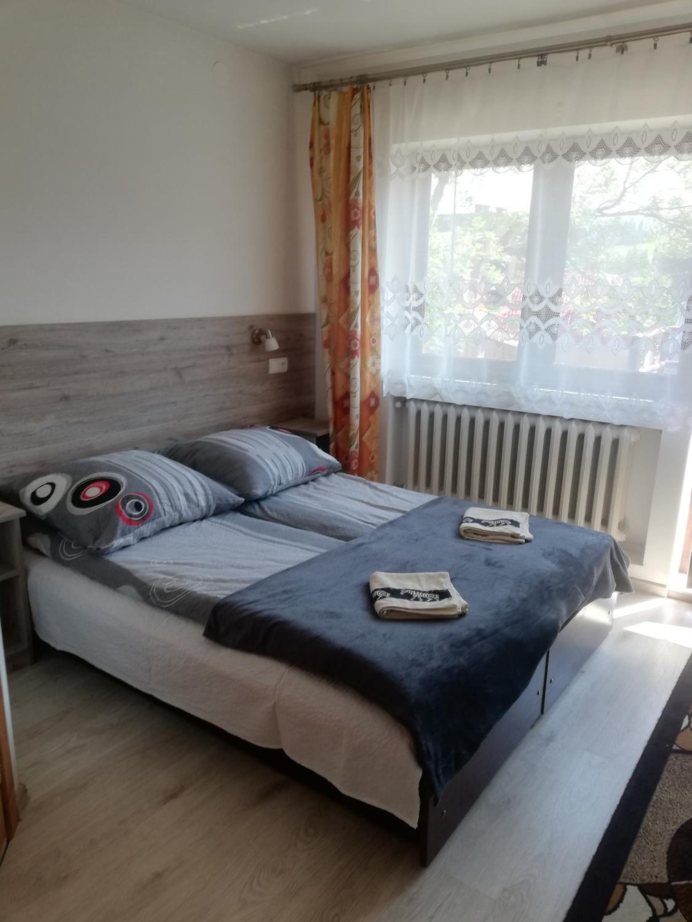 Double or Twin Room with Balcony - Photo 2