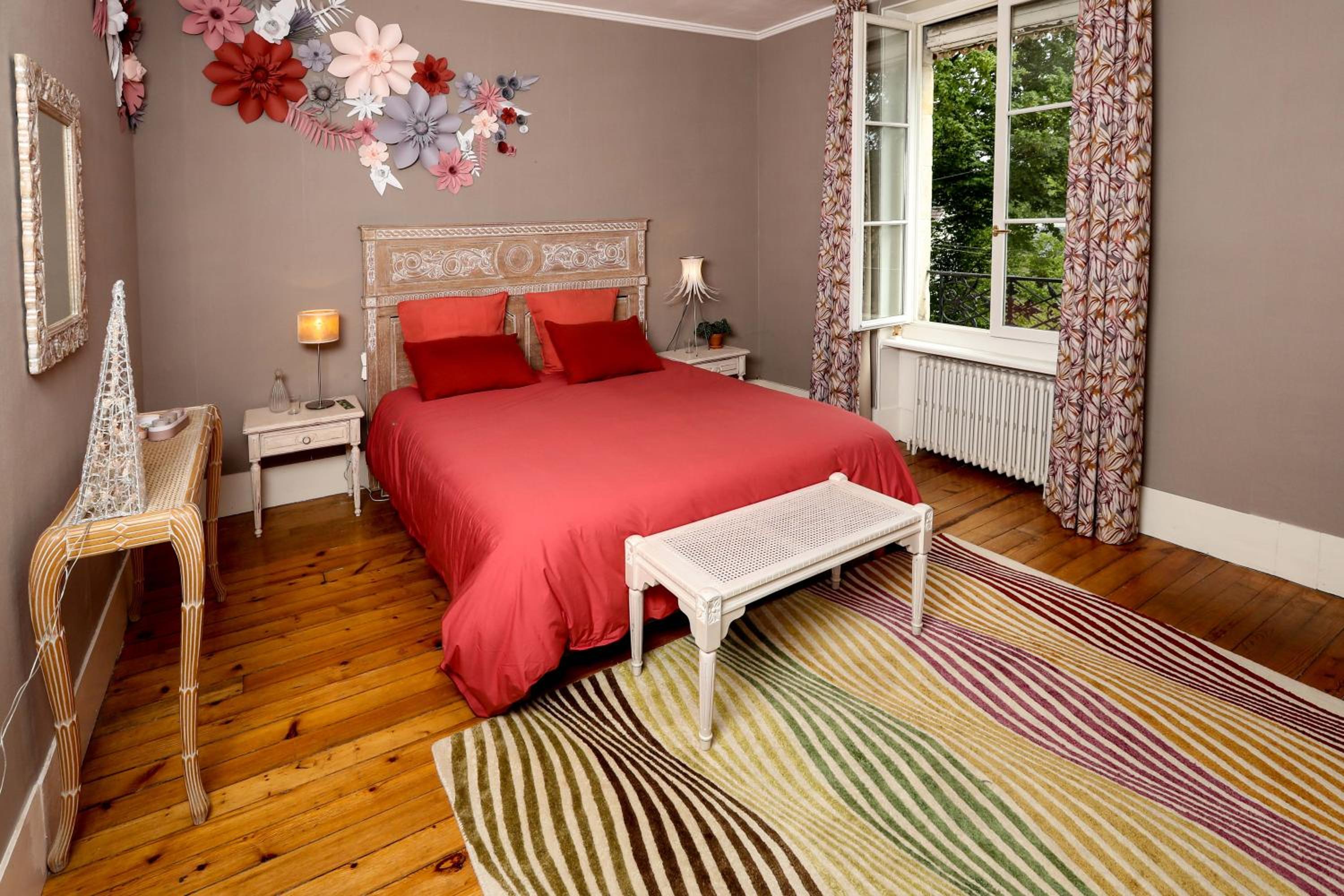 King Room with Garden View - Photo 3