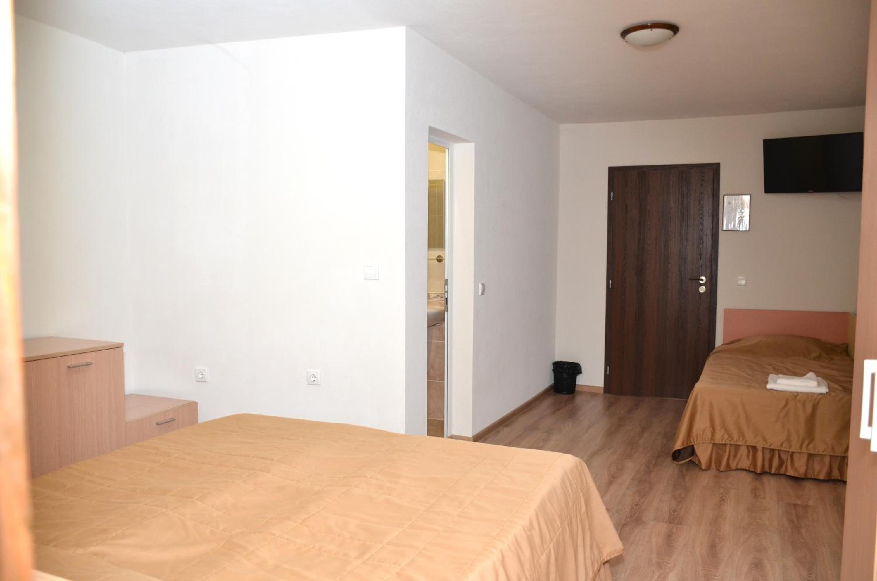 Family Hotel Kъщата