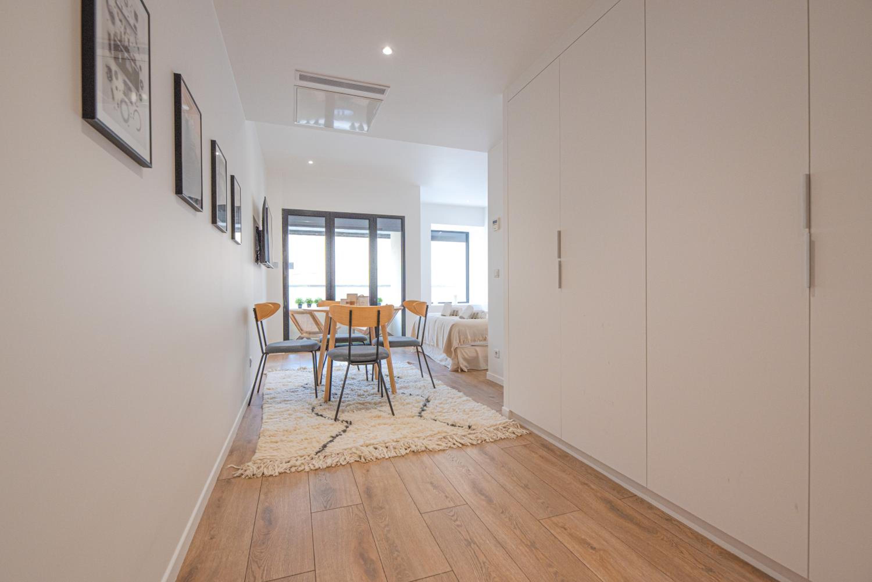 Apartment with Terrace