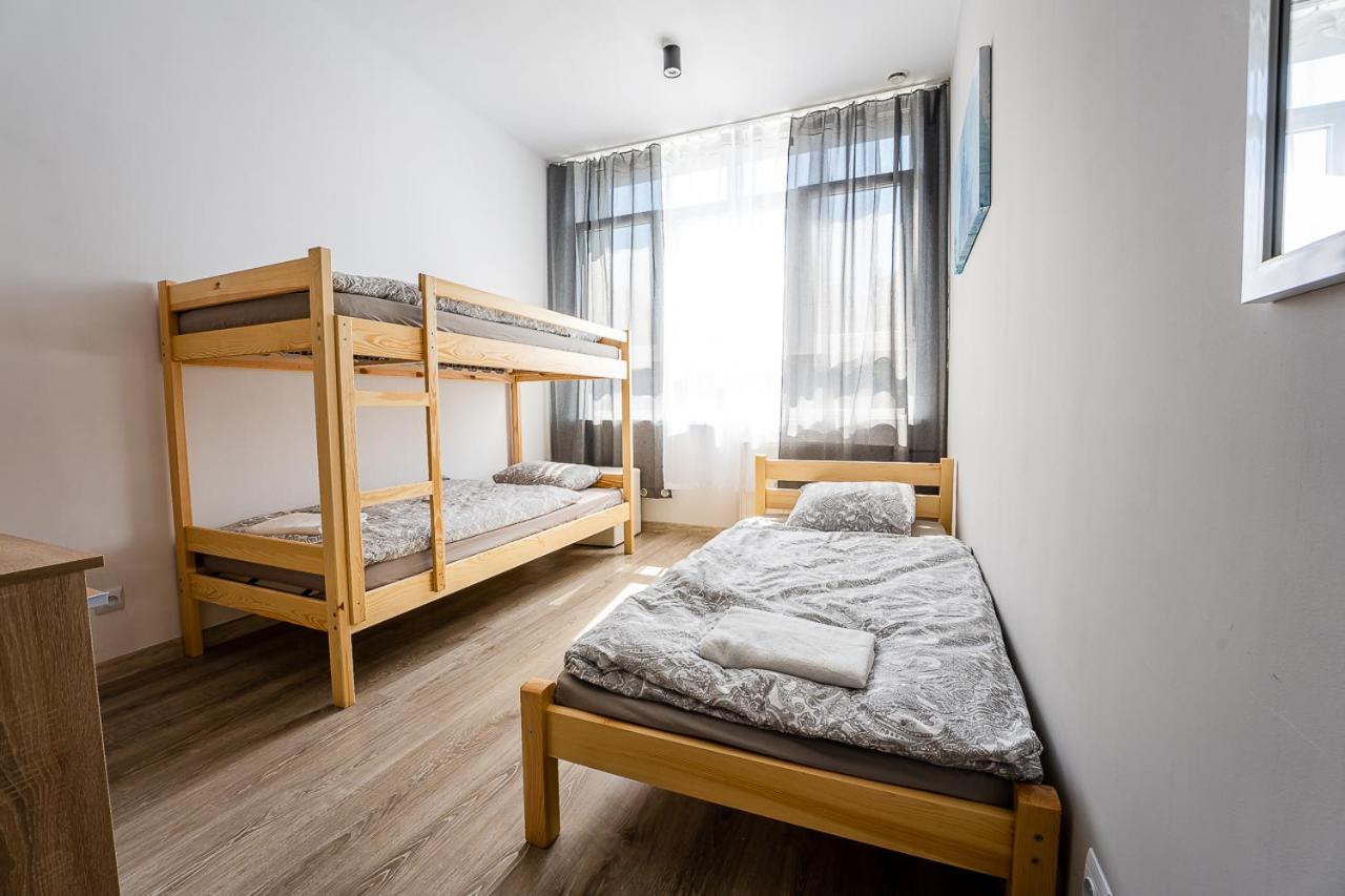 Triple Room with Bathroom - Photo 1