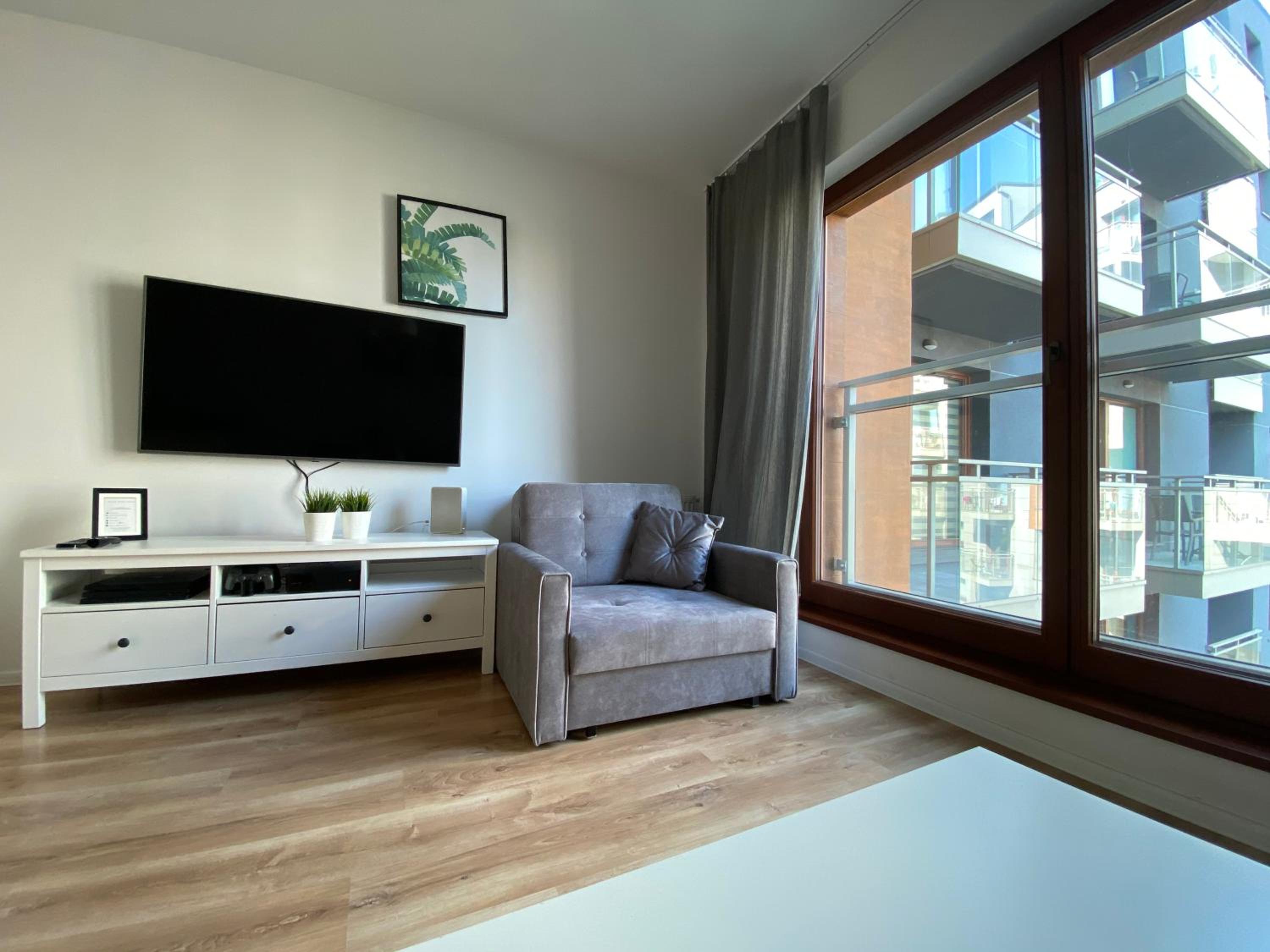 Studio Apartment