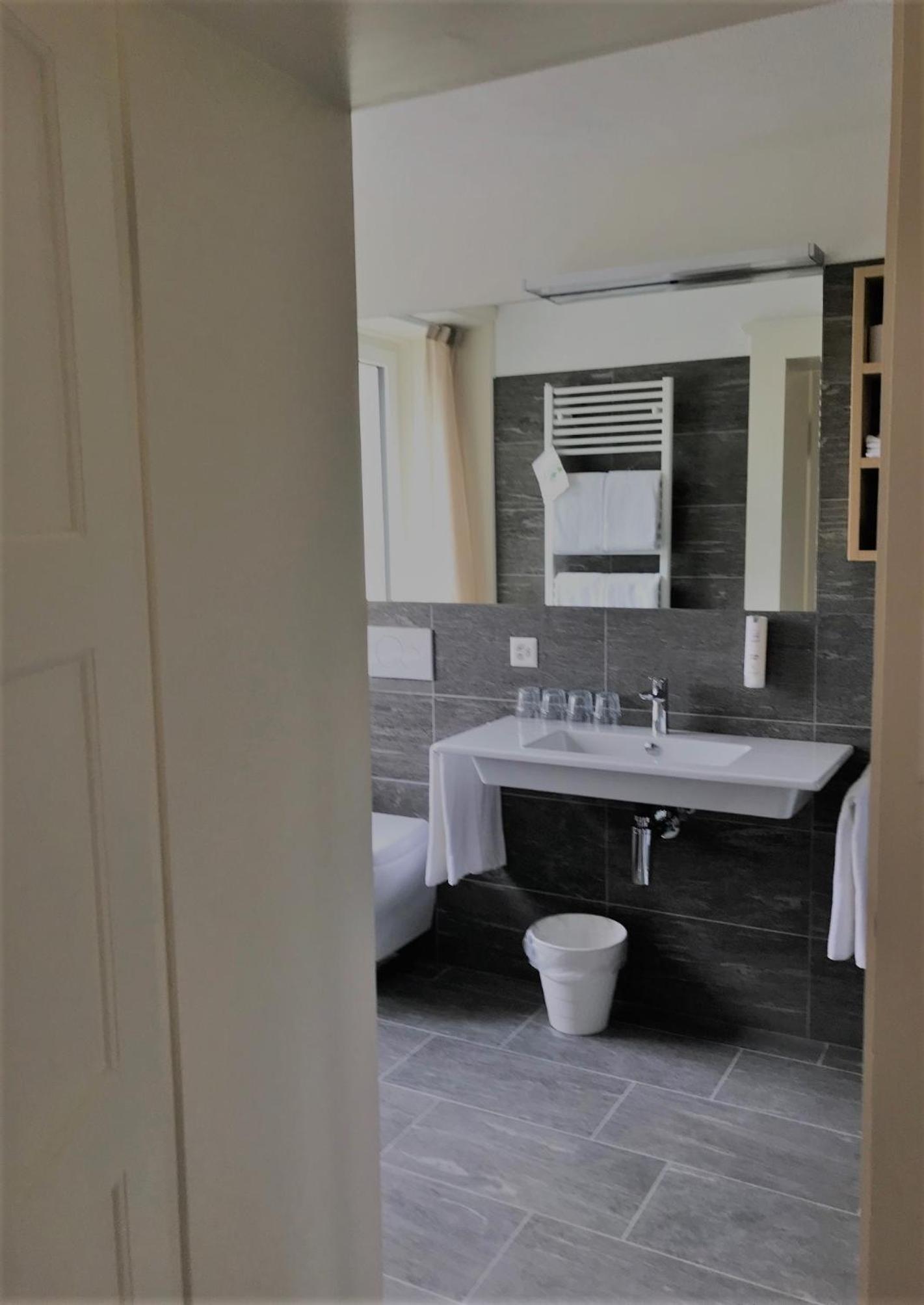 Family Room with Private Bathroom photo 1