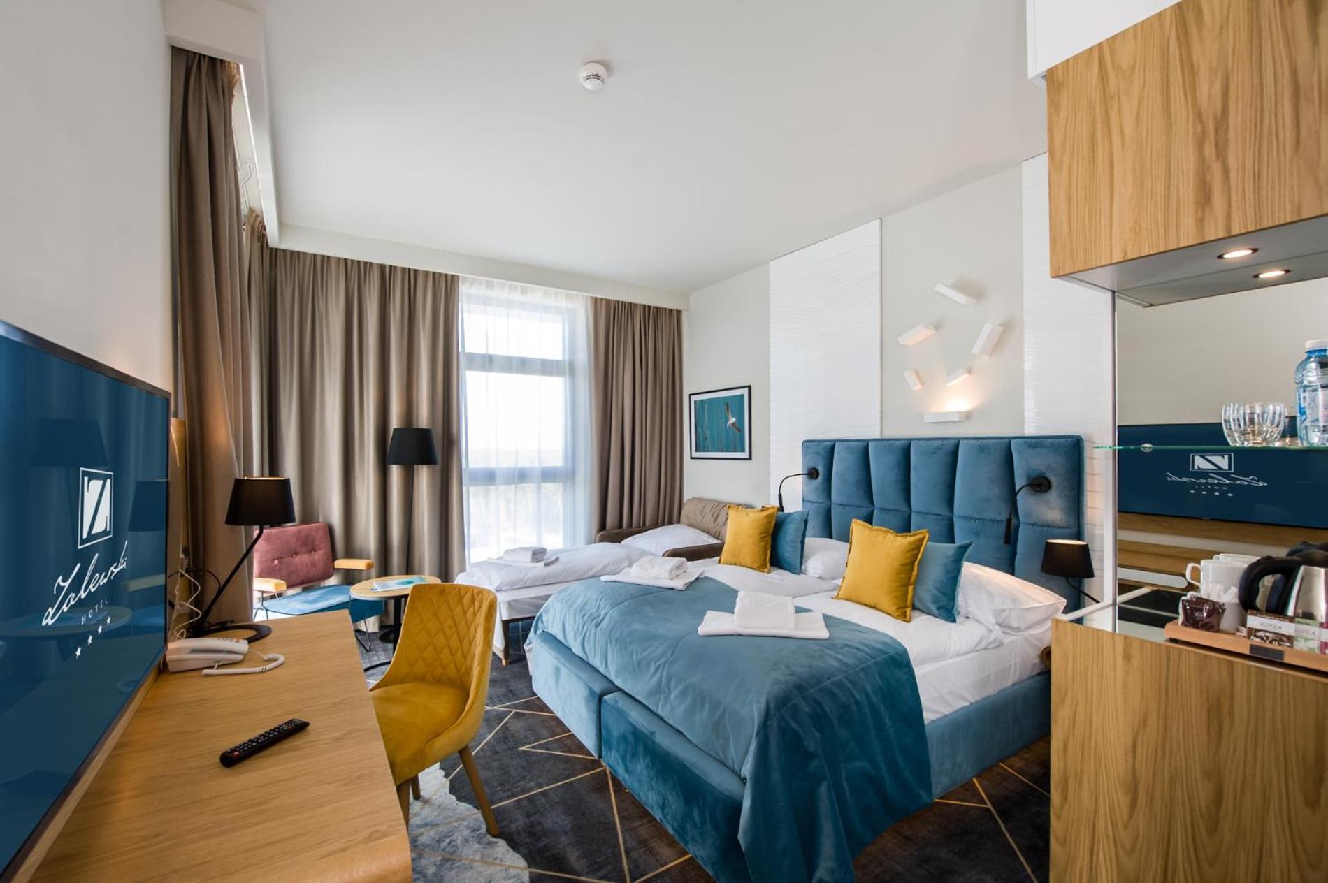 Double Room with Extra Bed photo 1