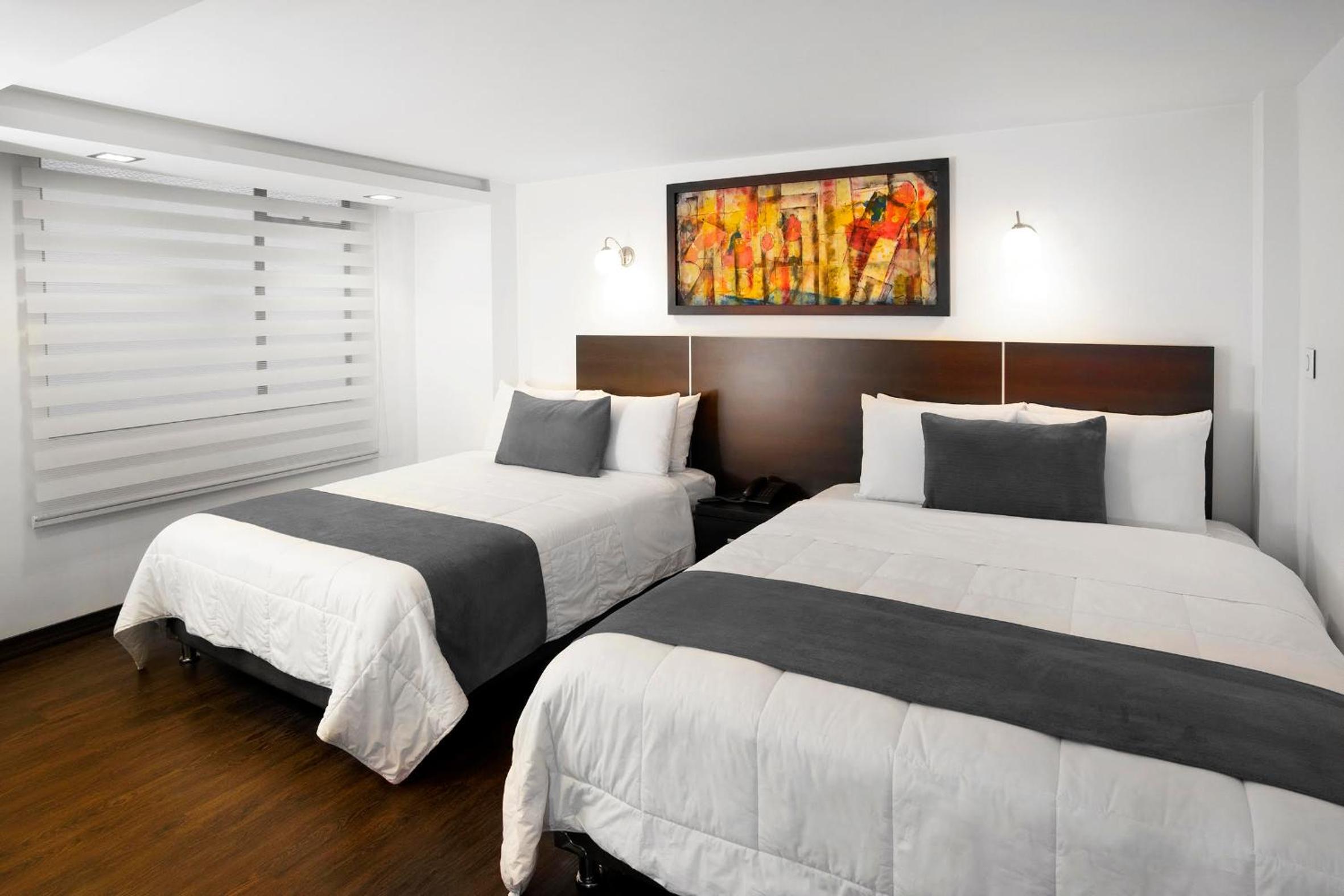 Standard Twin Room