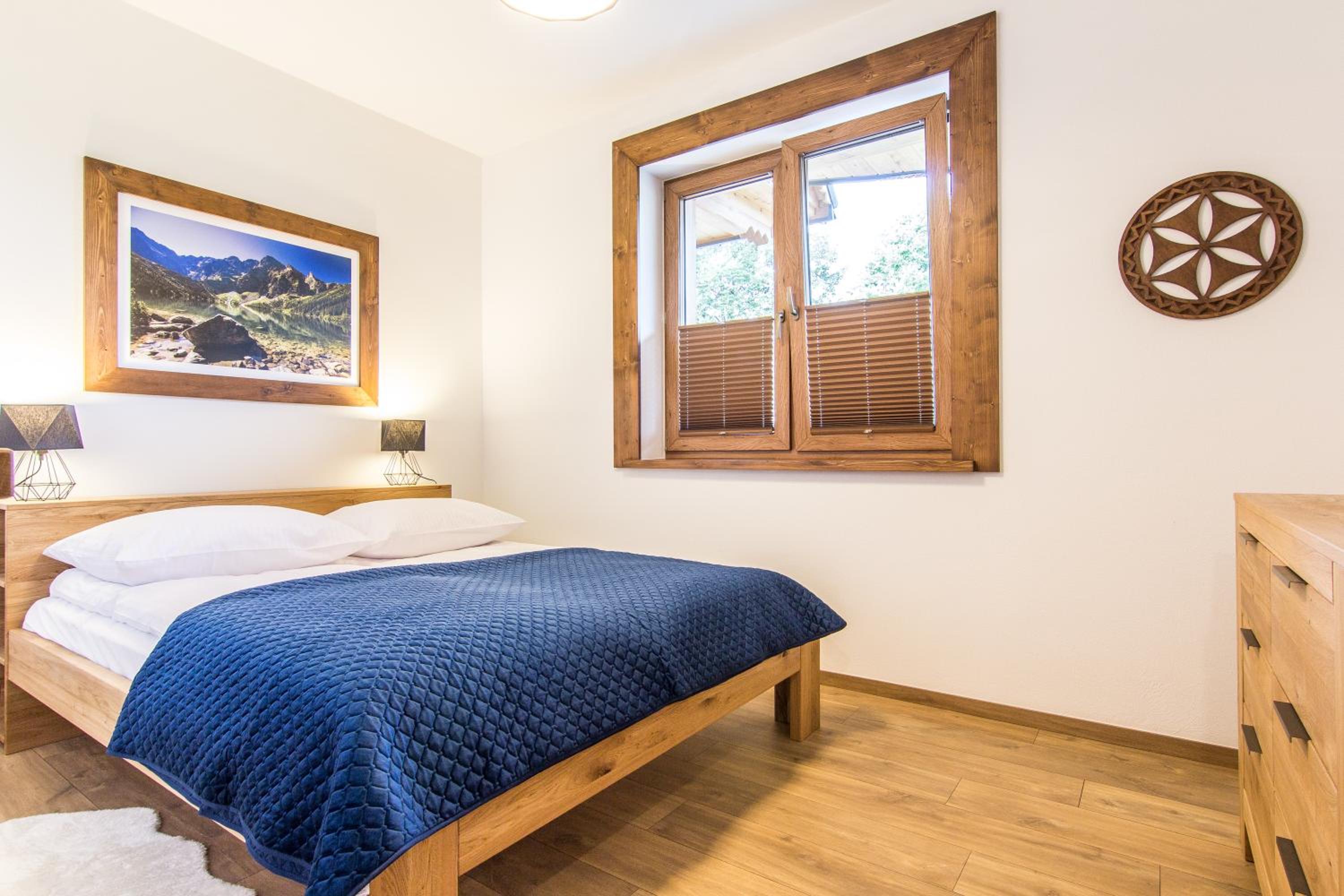 Two-Bedroom Apartment - Photo 9