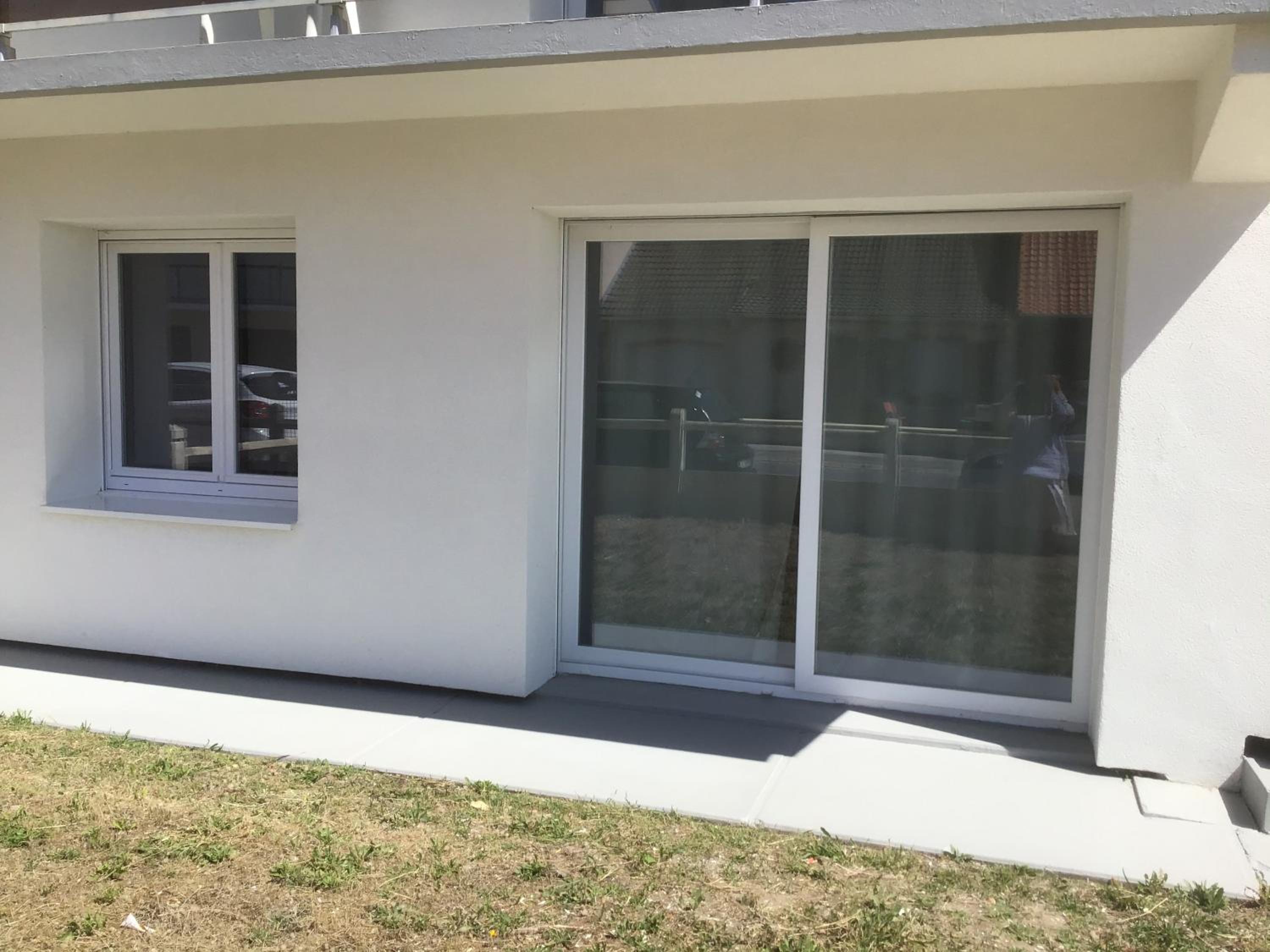 Apartment with Terrace photo 2