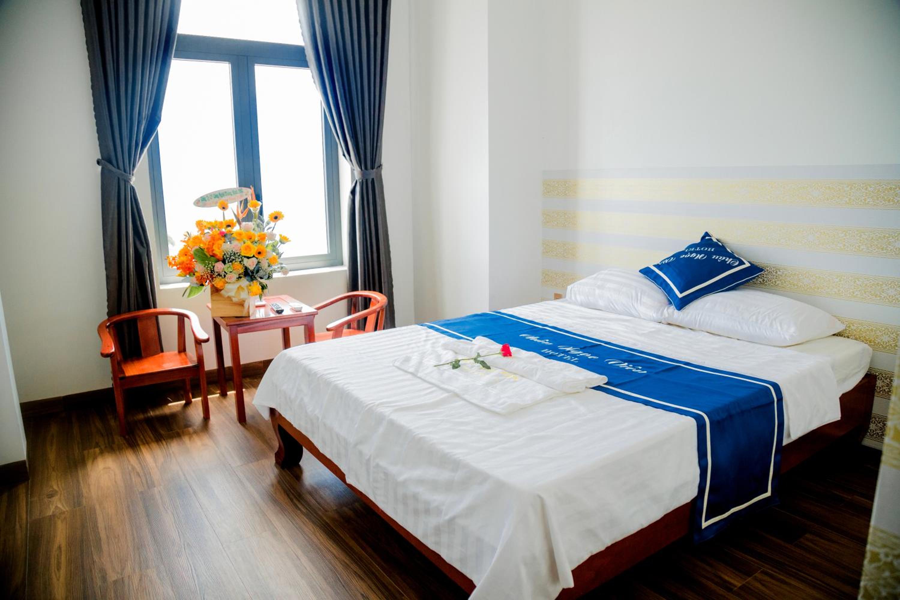 Deluxe Double Room with Balcony and Sea View photo 1
