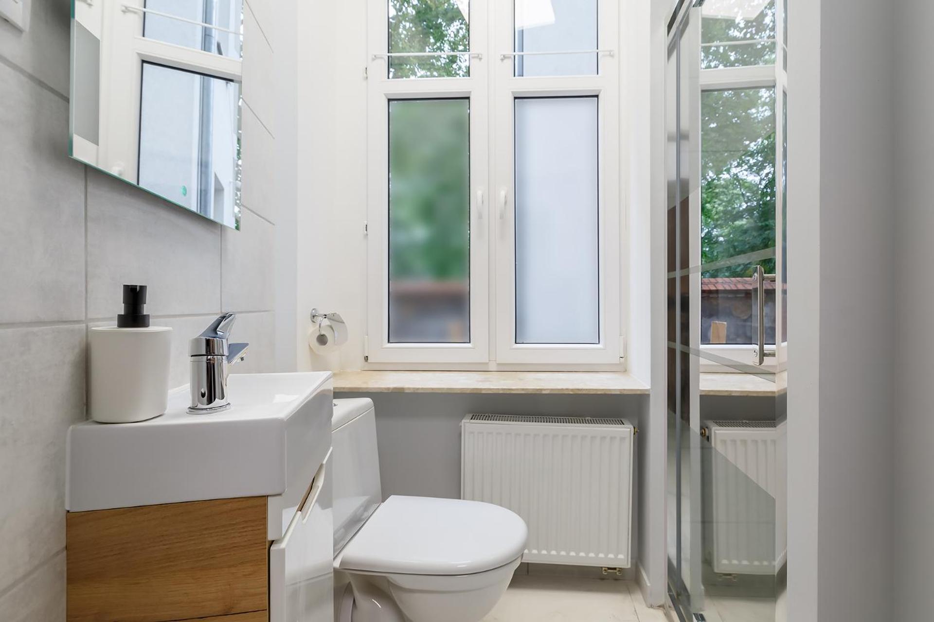 Two-Bedroom Apartment - Photo 9