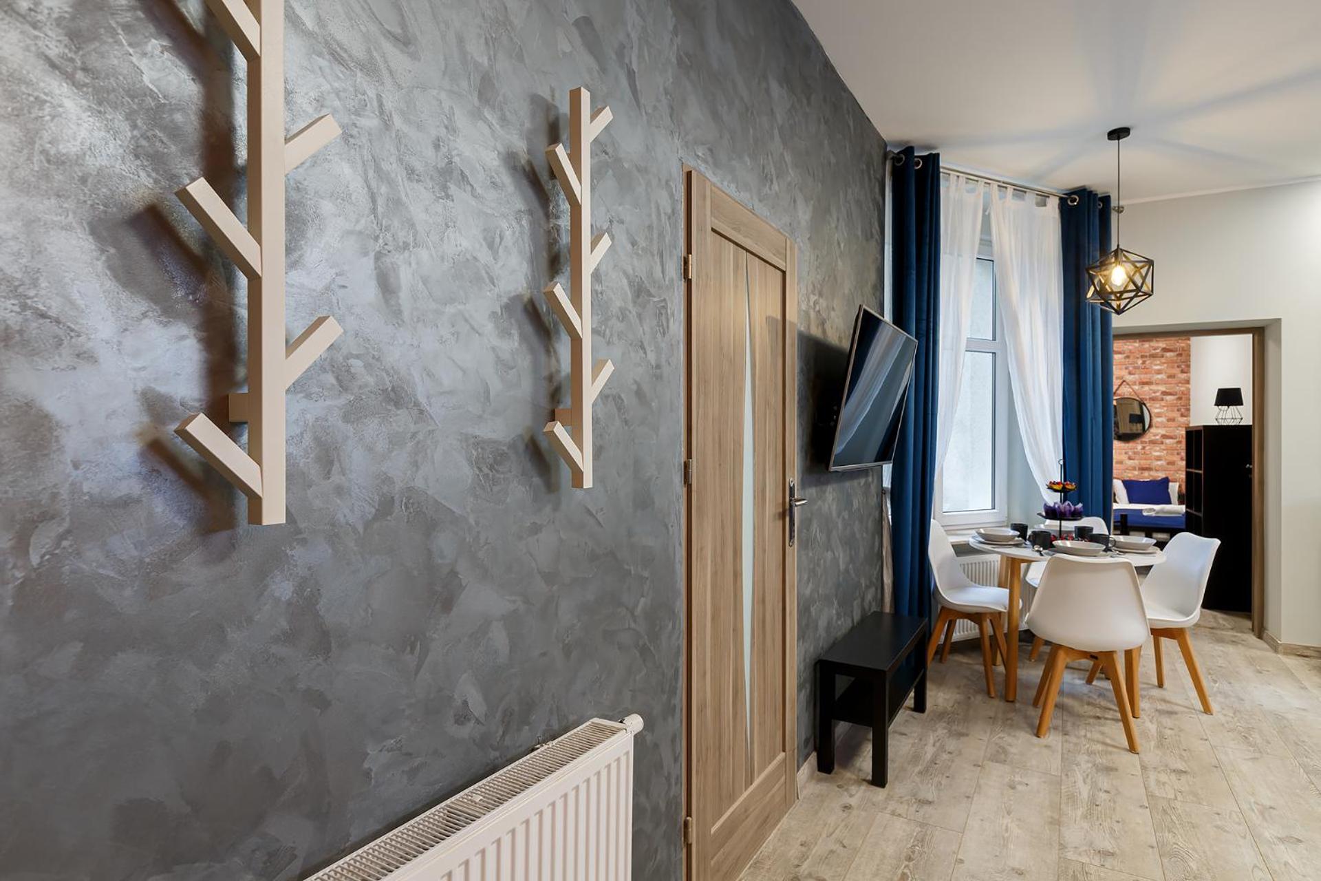 Two-Bedroom Apartment - Photo 39