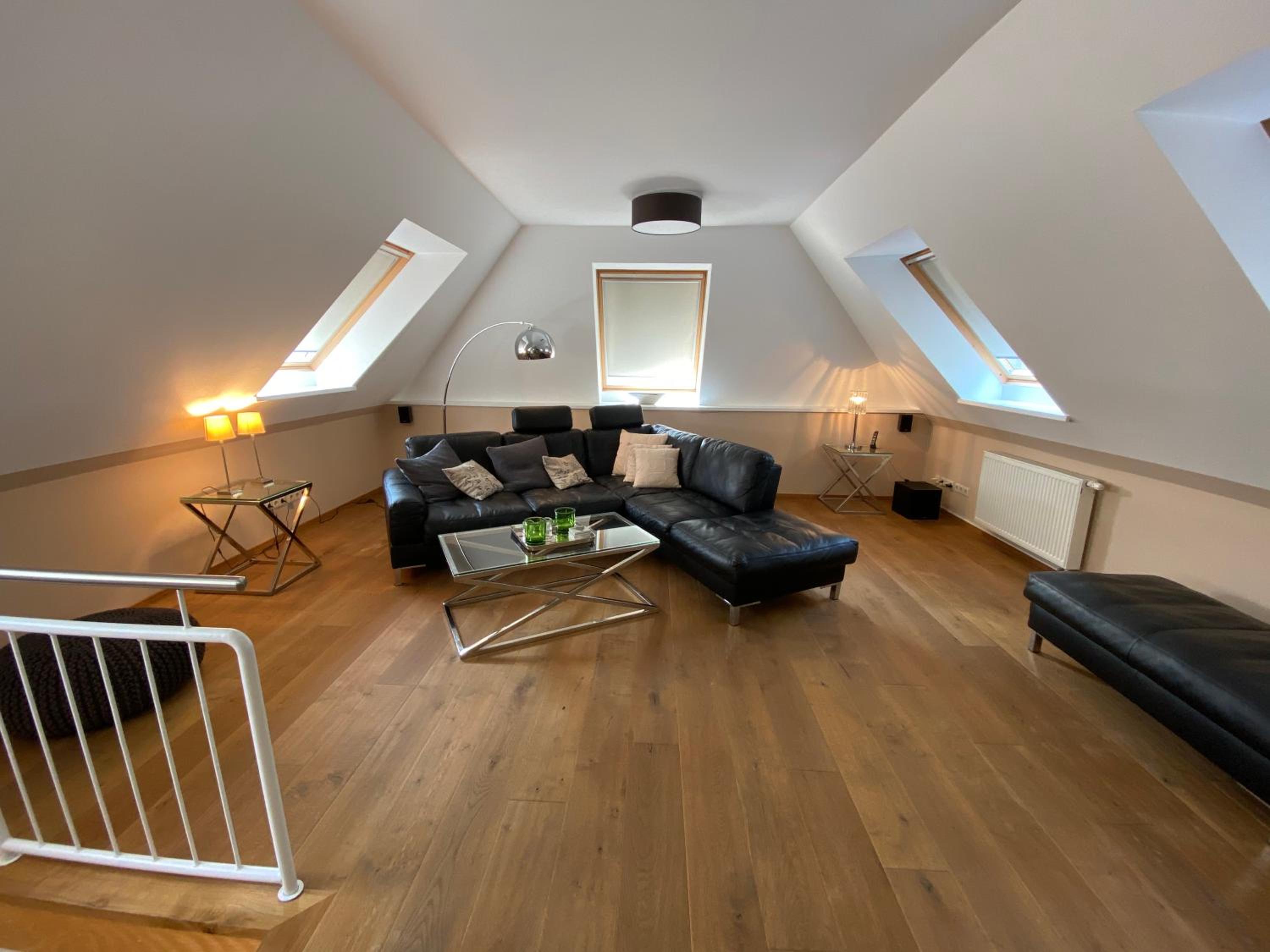 Apartment with Garden View