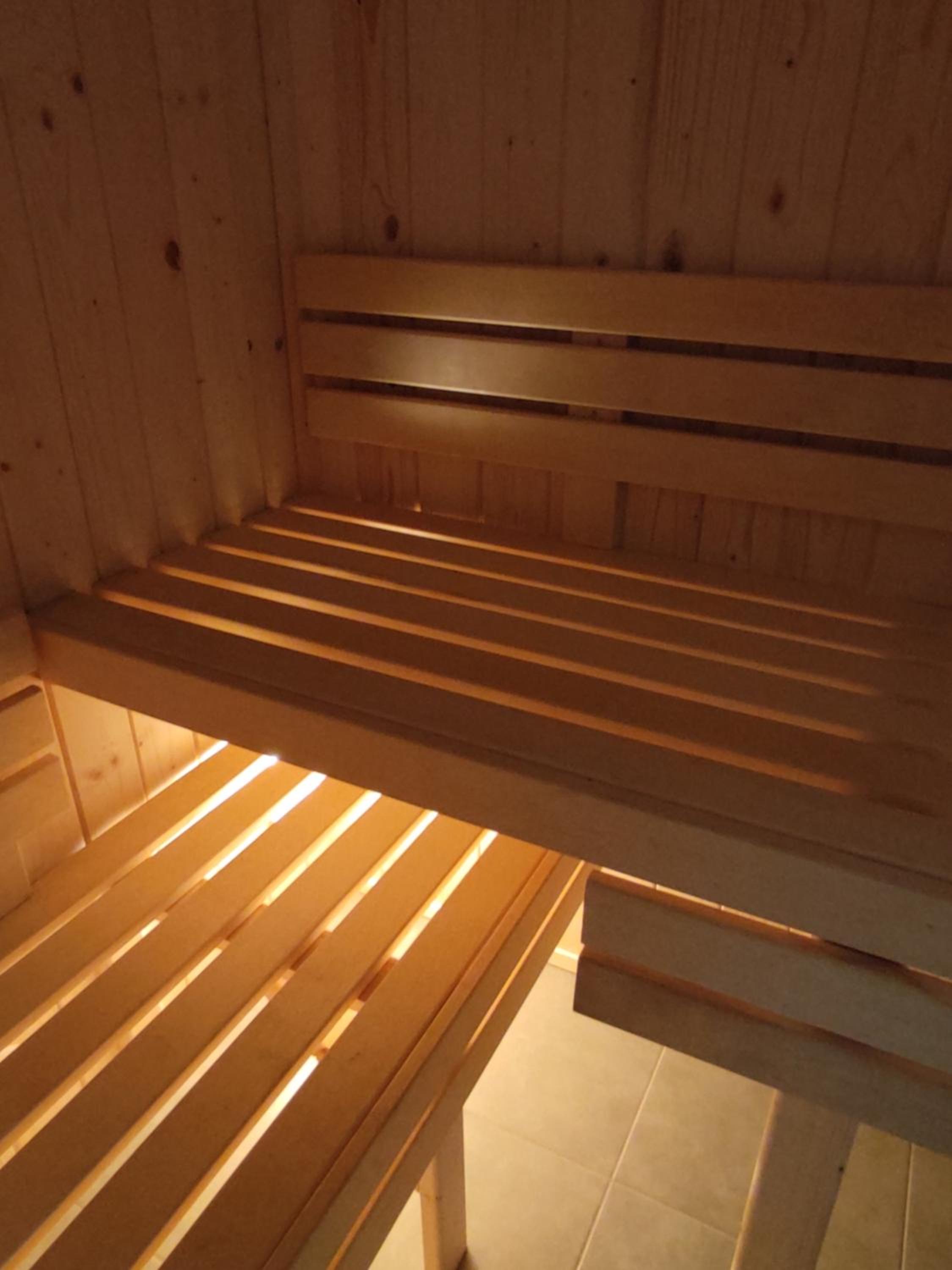 Premium Quadruple Room - Photo 4