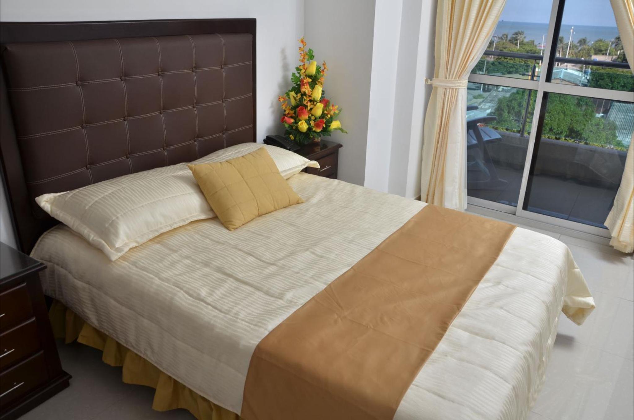 Twin Room with Balcony