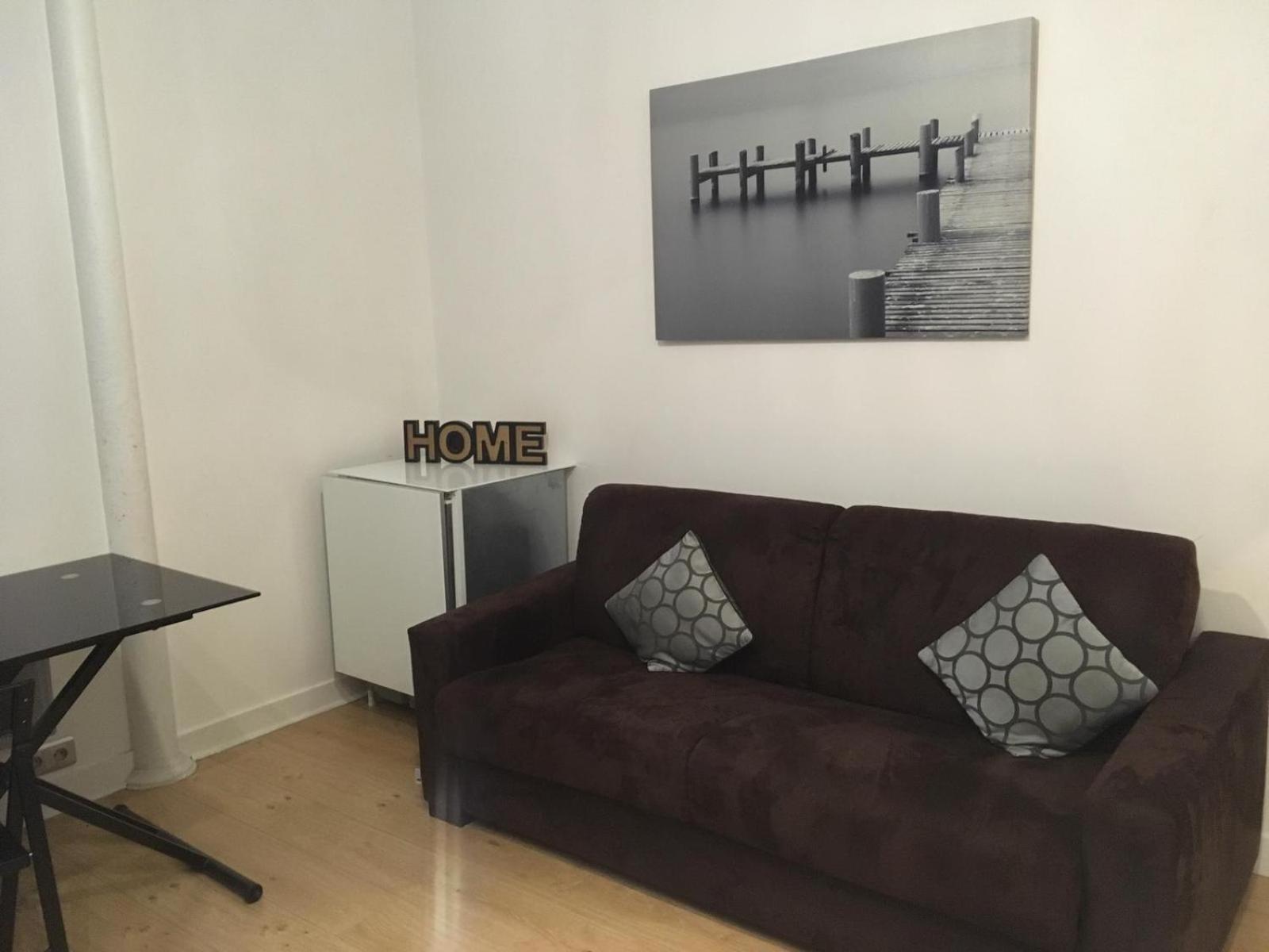 Apartment photo 1