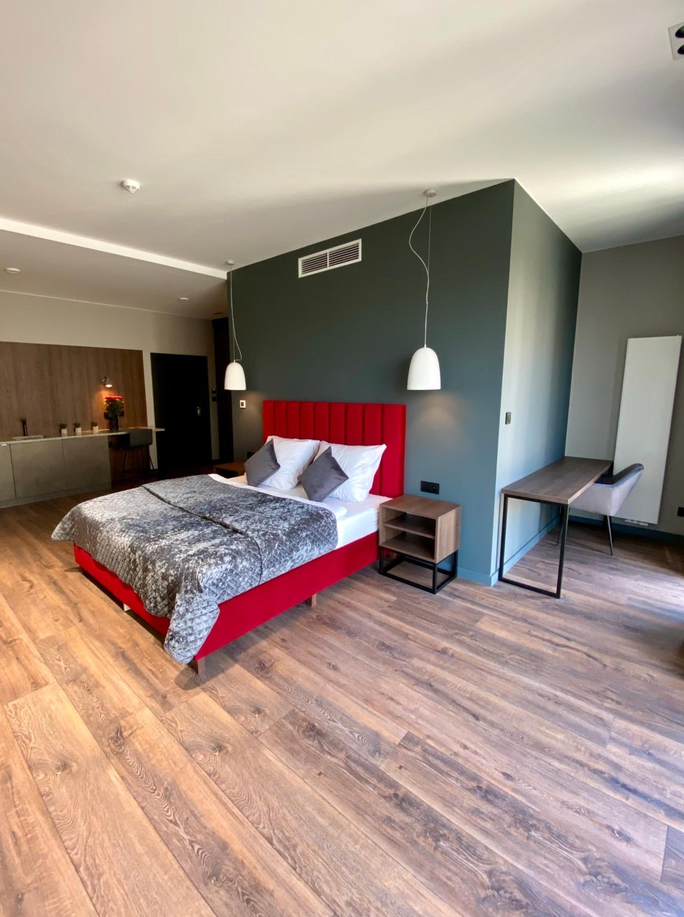 Deluxe Junior Suite - Photo 1