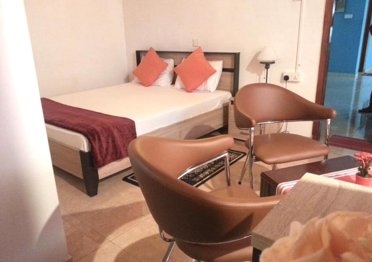 Deluxe Double Room with Extra Bed photo 1