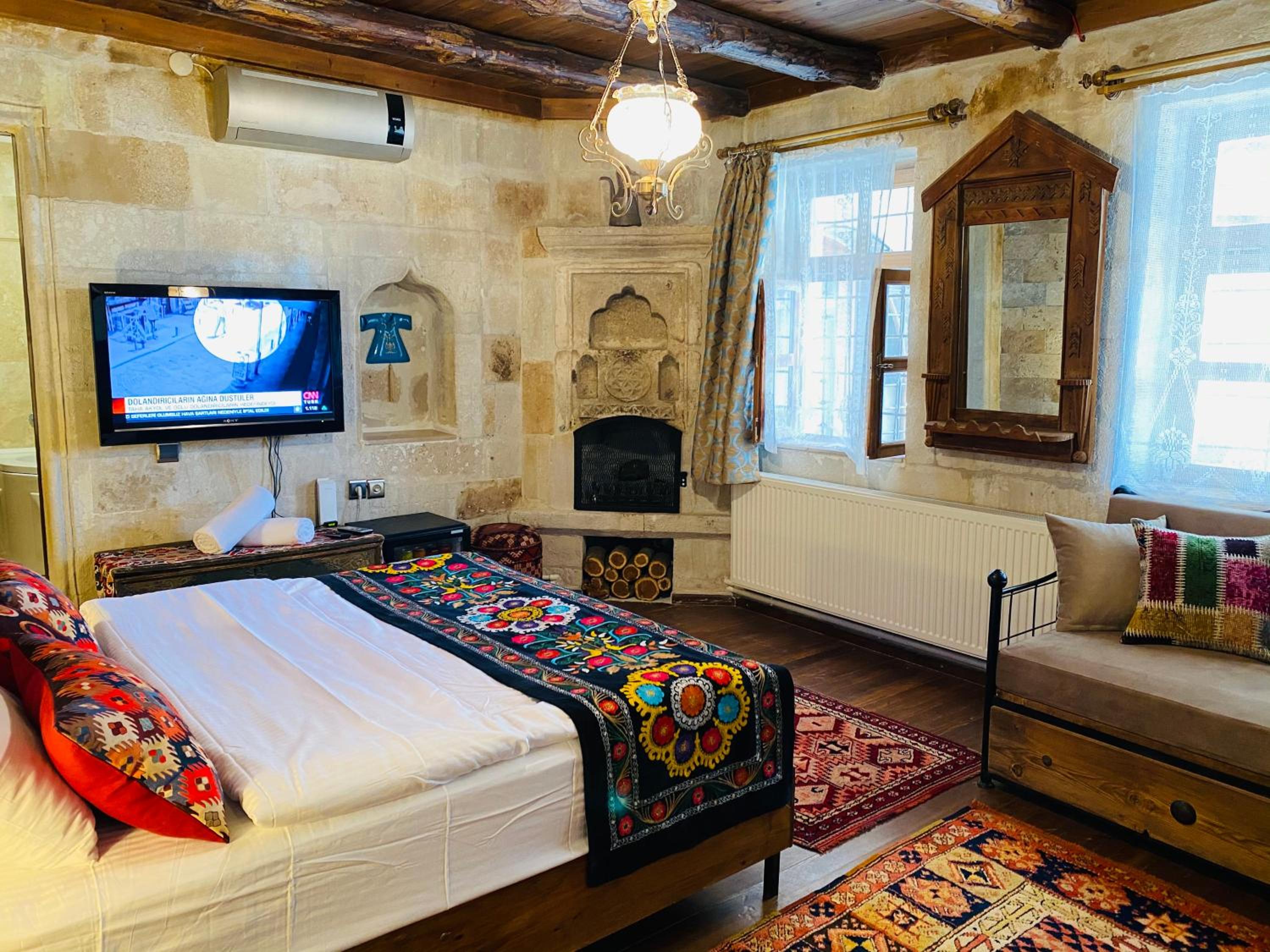 Deluxe Double Room with Bath