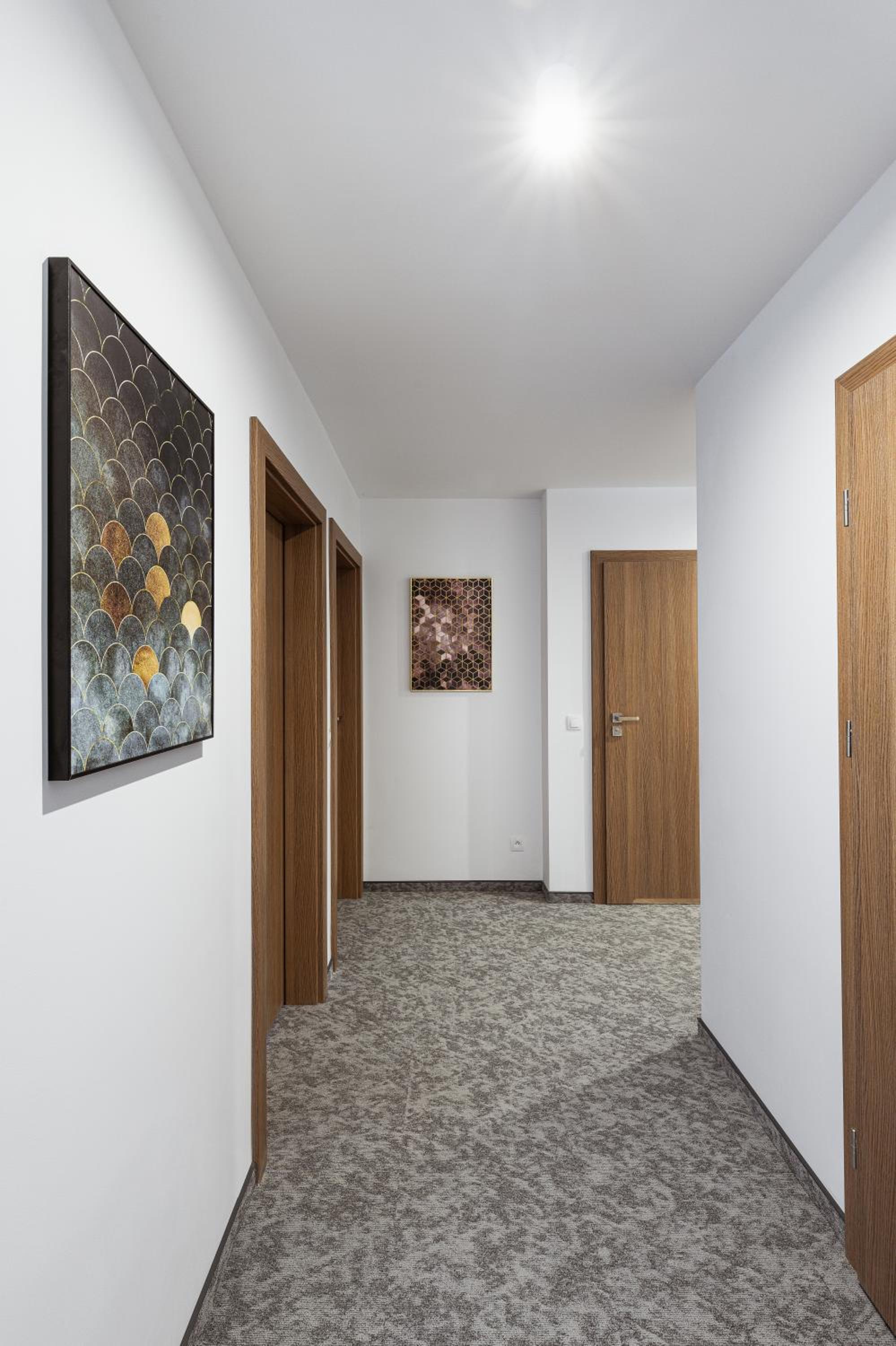 One-Bedroom Apartment - Photo 18