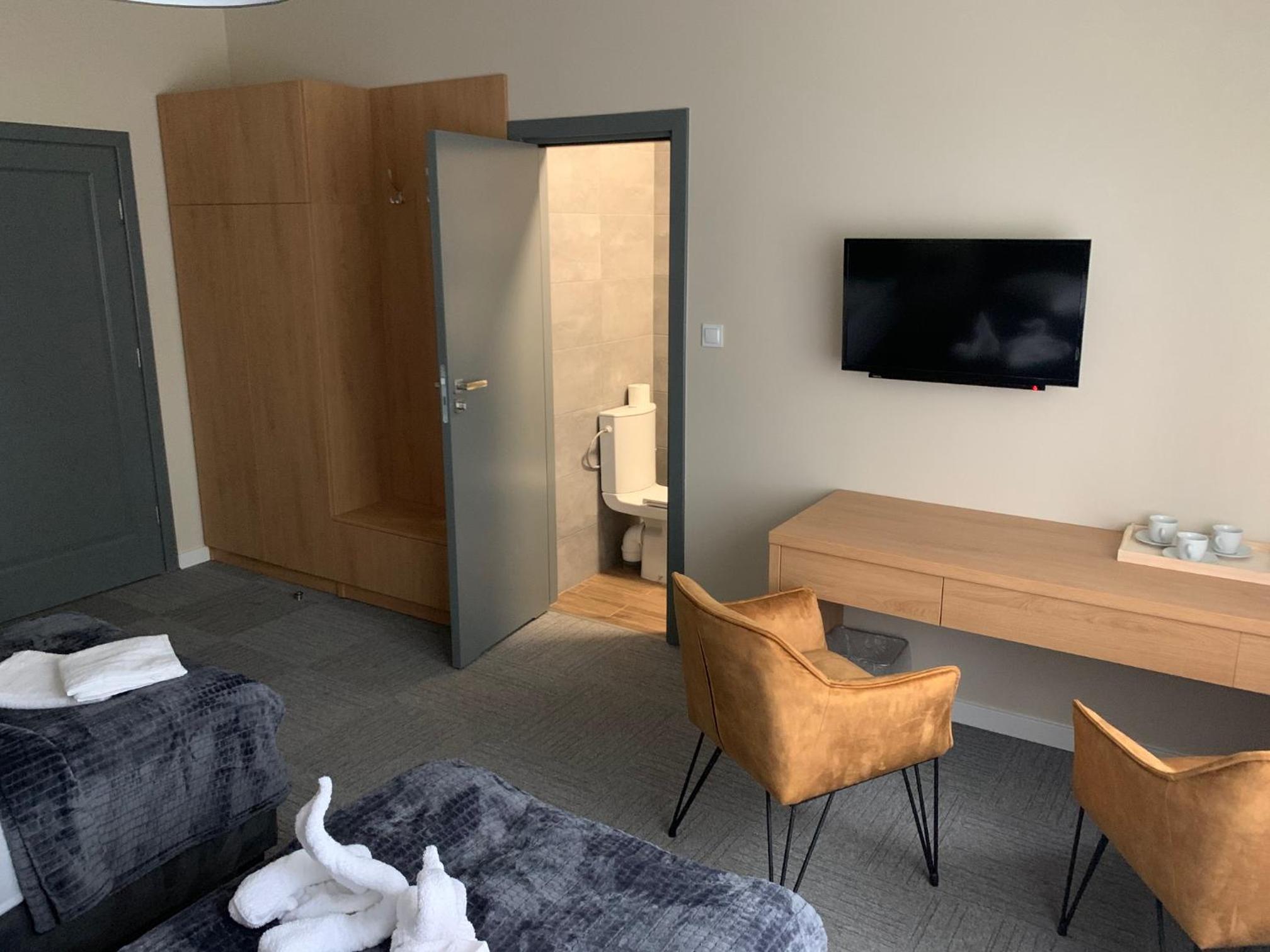 Triple Room with Private Bathroom