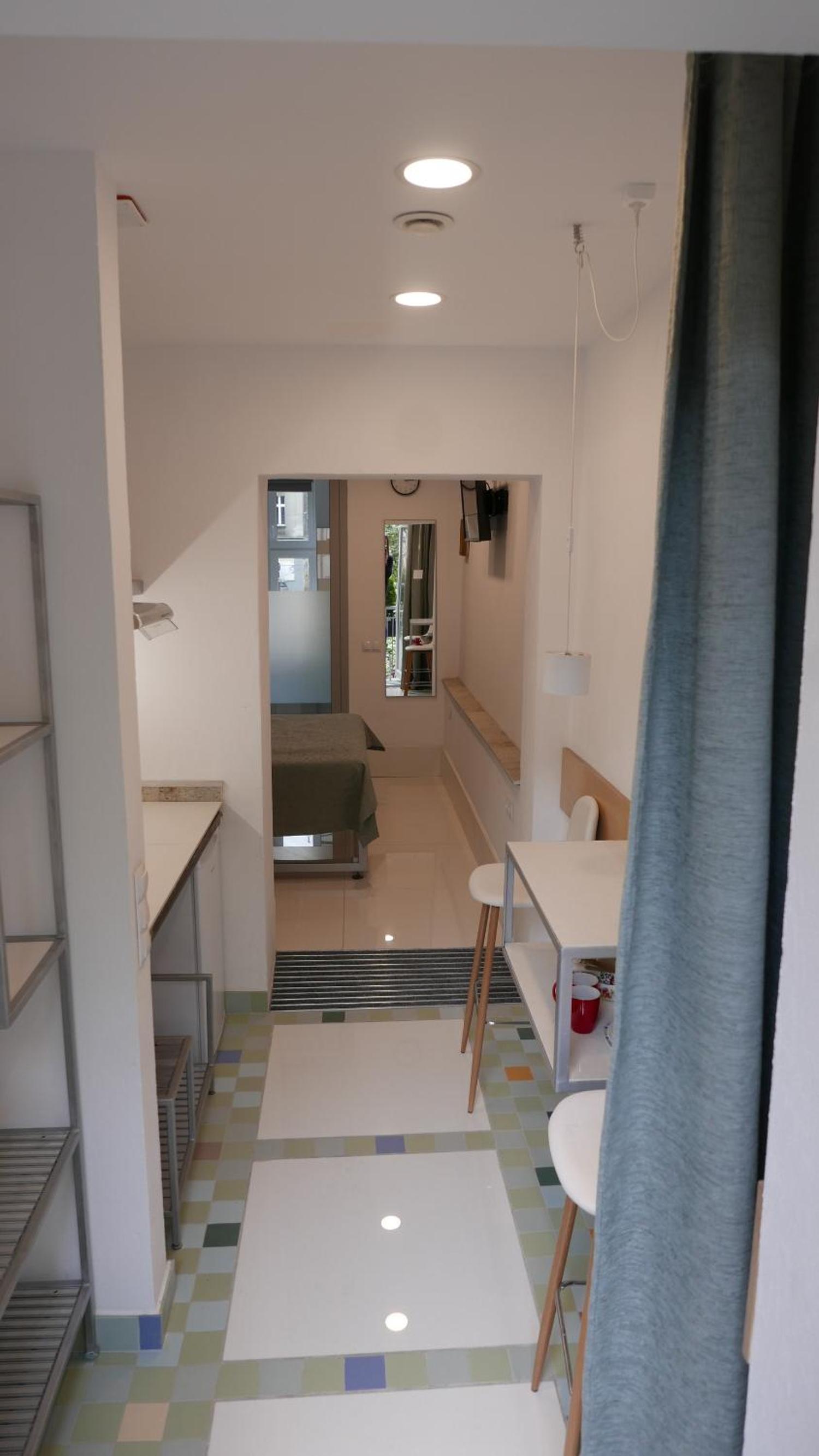 One-Bedroom Apartment photo 3